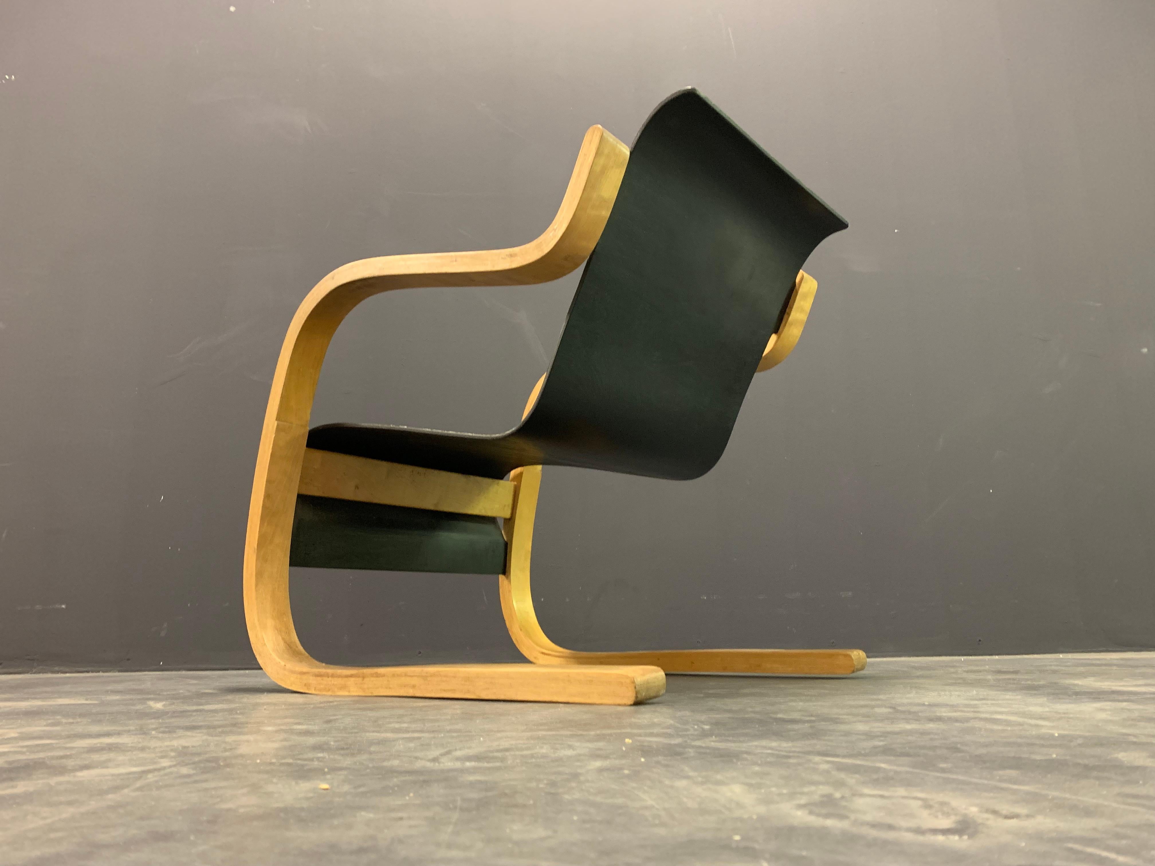 Finnish Rare and Early Alvar Aalto No.31 Chair, circa 1930
