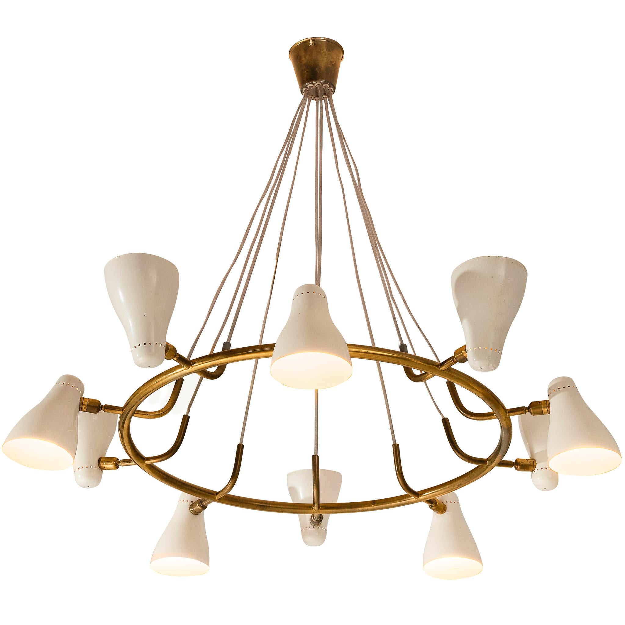Rare et ancien lustre Giuseppe Ostuni pour O-Luce en laiton avec abat-jour blanc en vente