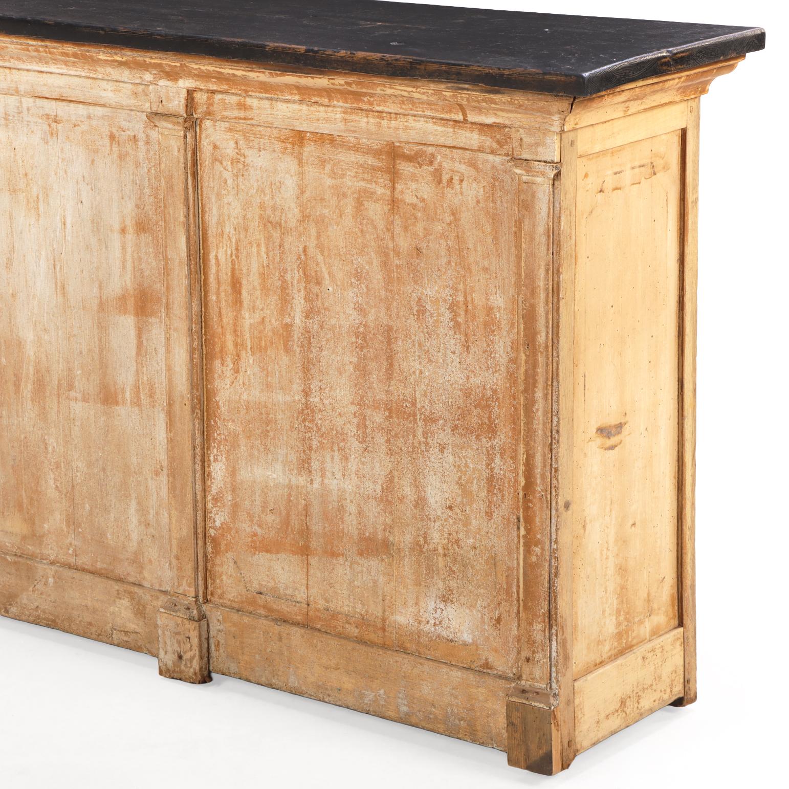 Rare and Elegant French Directoire Painted Shop Counter, C. 1830. In Good Condition For Sale In Philadelphia, PA