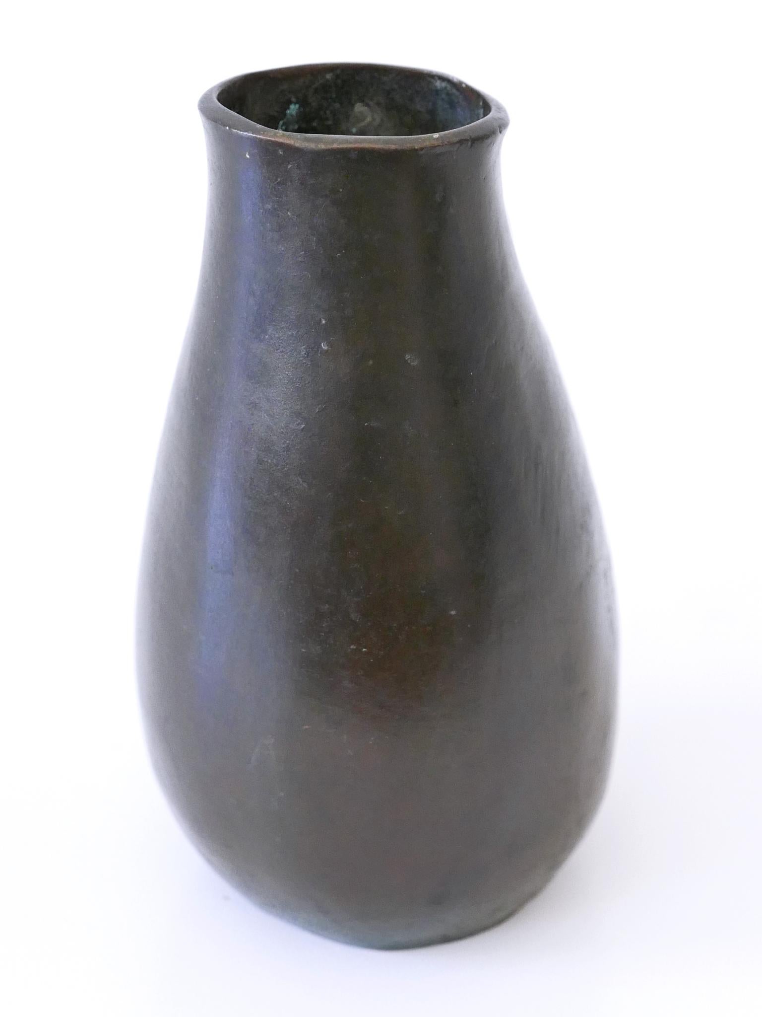 Rare and Elegant Mid-Century Modern Bronze Vase Germany 1960s Signed: RNR For Sale 12