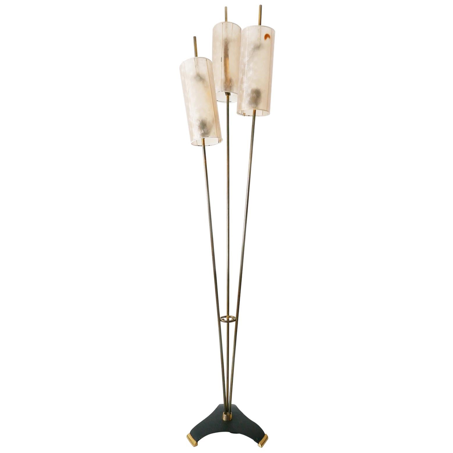 Seltene und elegante Mid-Century-Modern-Sputnik-Stehlampe mit 3 Fächern, 1950er Jahre, Deutschland im Angebot