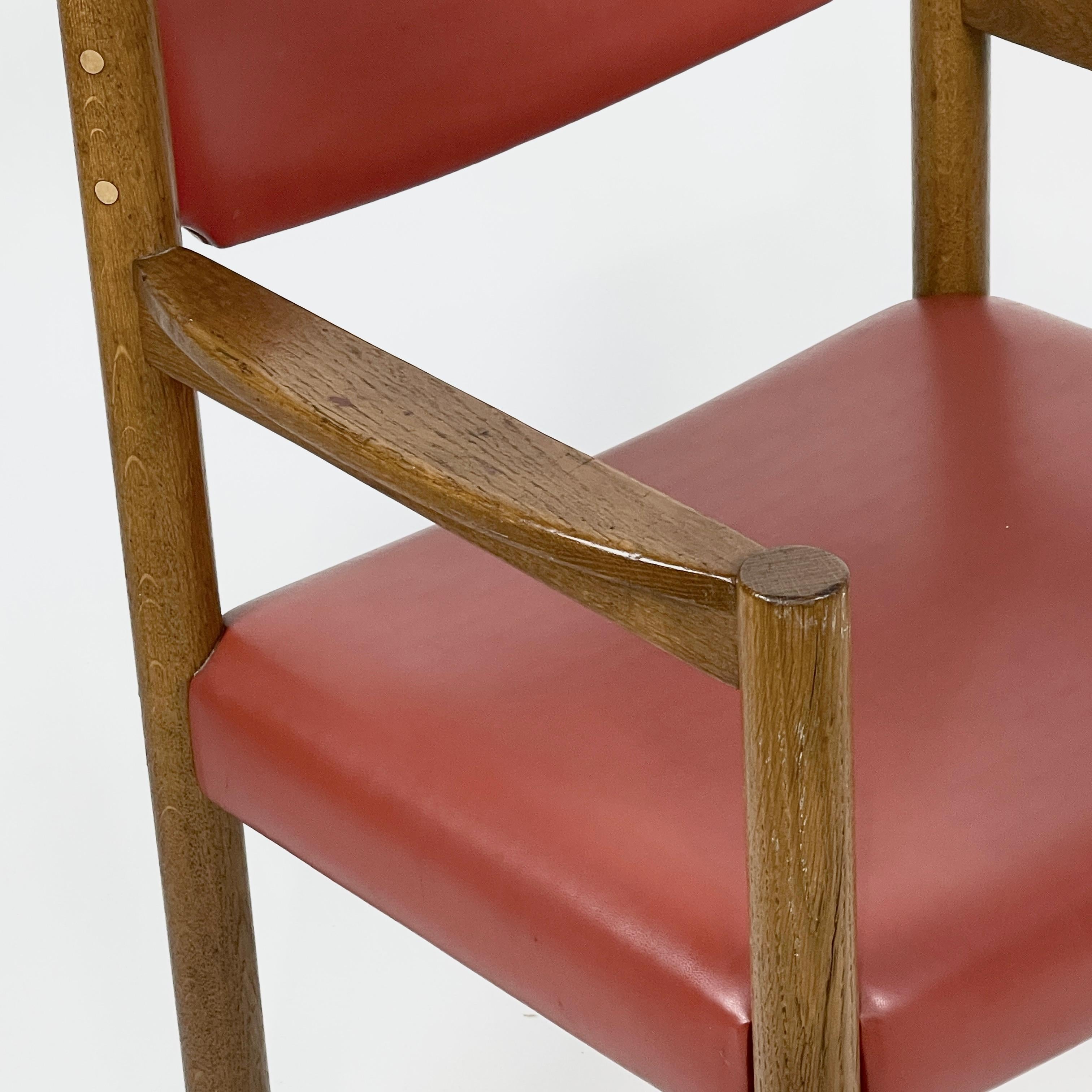 Rare et excellent fauteuil Harvey Probber en chêne et cuir en vente 4