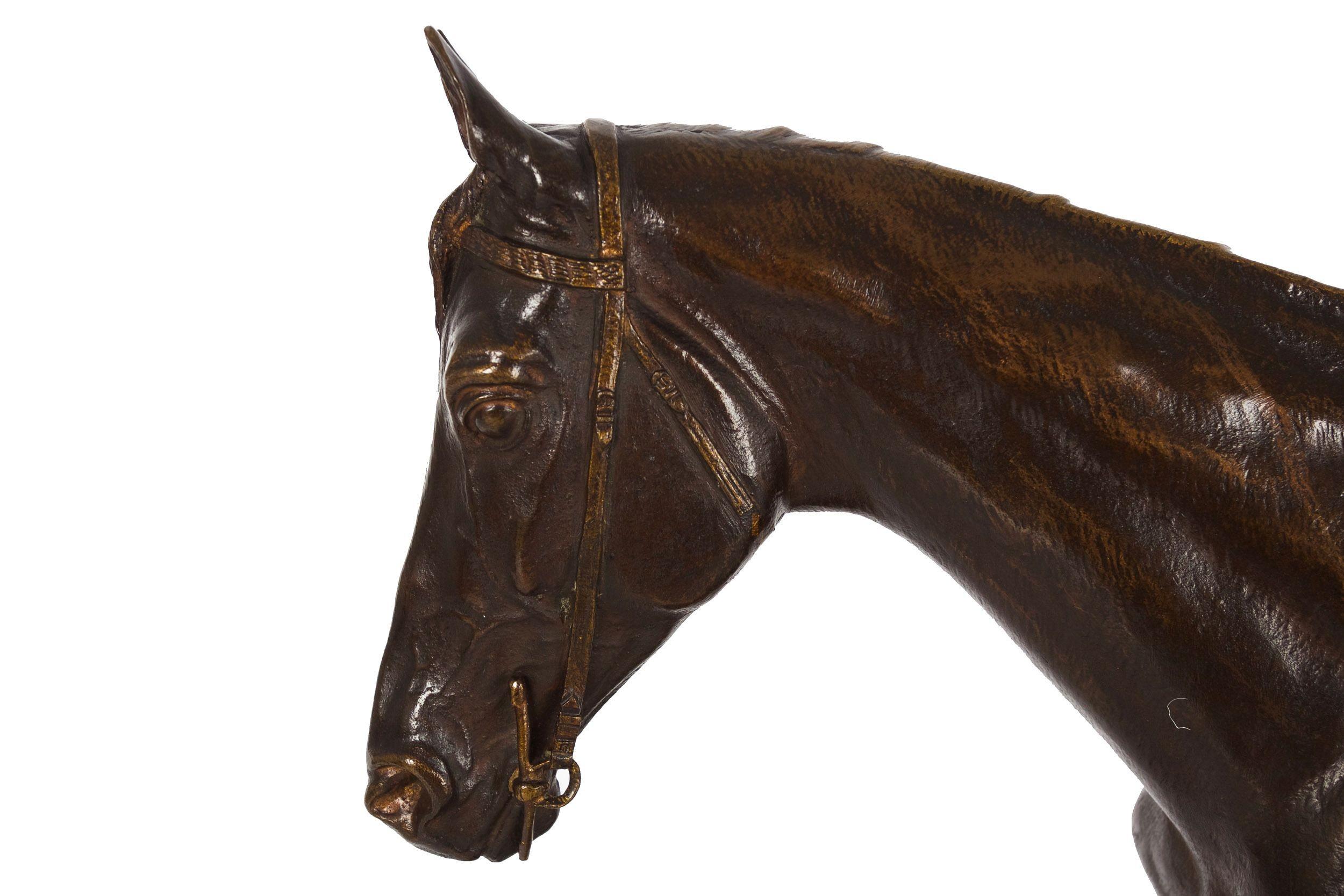Seltene und feine antike Bronzeskulptur Pferd und Jockey von A.E. Dubucand im Angebot 8