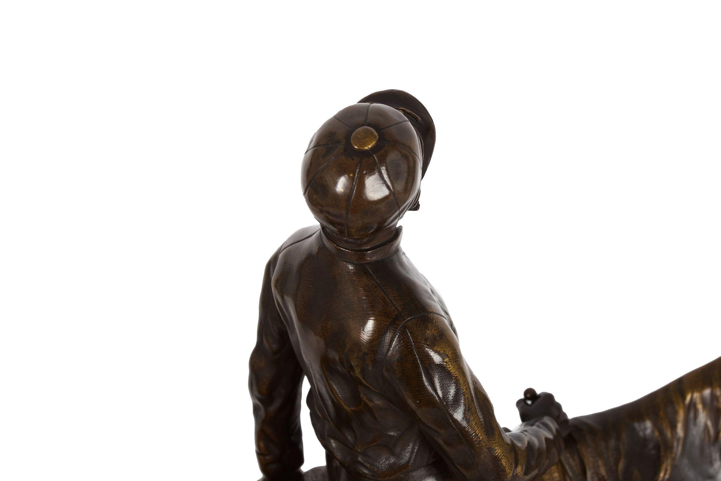 Rare et belle sculpture ancienne en bronze - Cheval et Jockey par A.E. Dubucand en vente 11