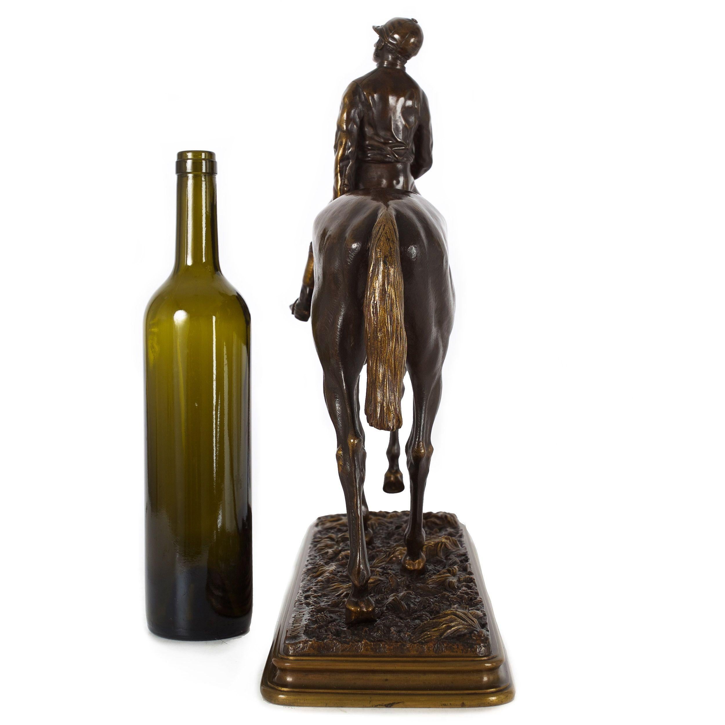 Seltene und feine antike Bronzeskulptur Pferd und Jockey von A.E. Dubucand (Französisch) im Angebot
