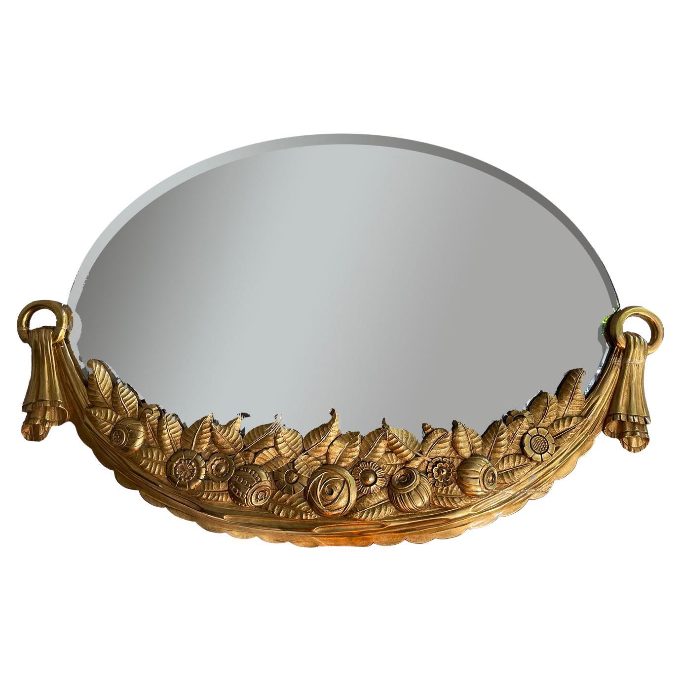 Raro e finemente intagliato ovale  Specchio da parete Art Deco  Art Déco  Francia, circa 1925. in vendita