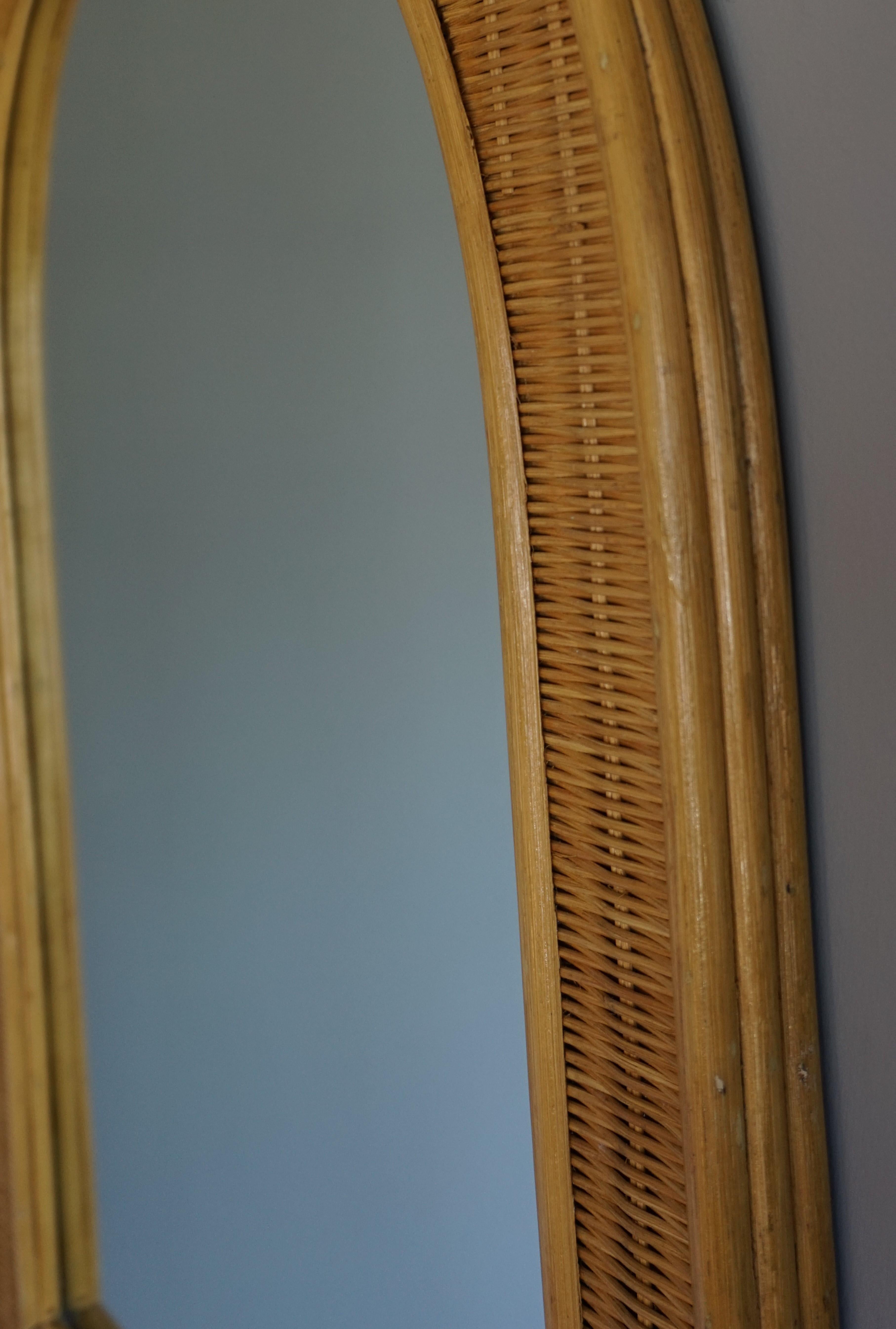 Rare and Handcrafted Midcentury Organic Rattan and Wicker Frame Wall Mirror 1970 For Sale 3