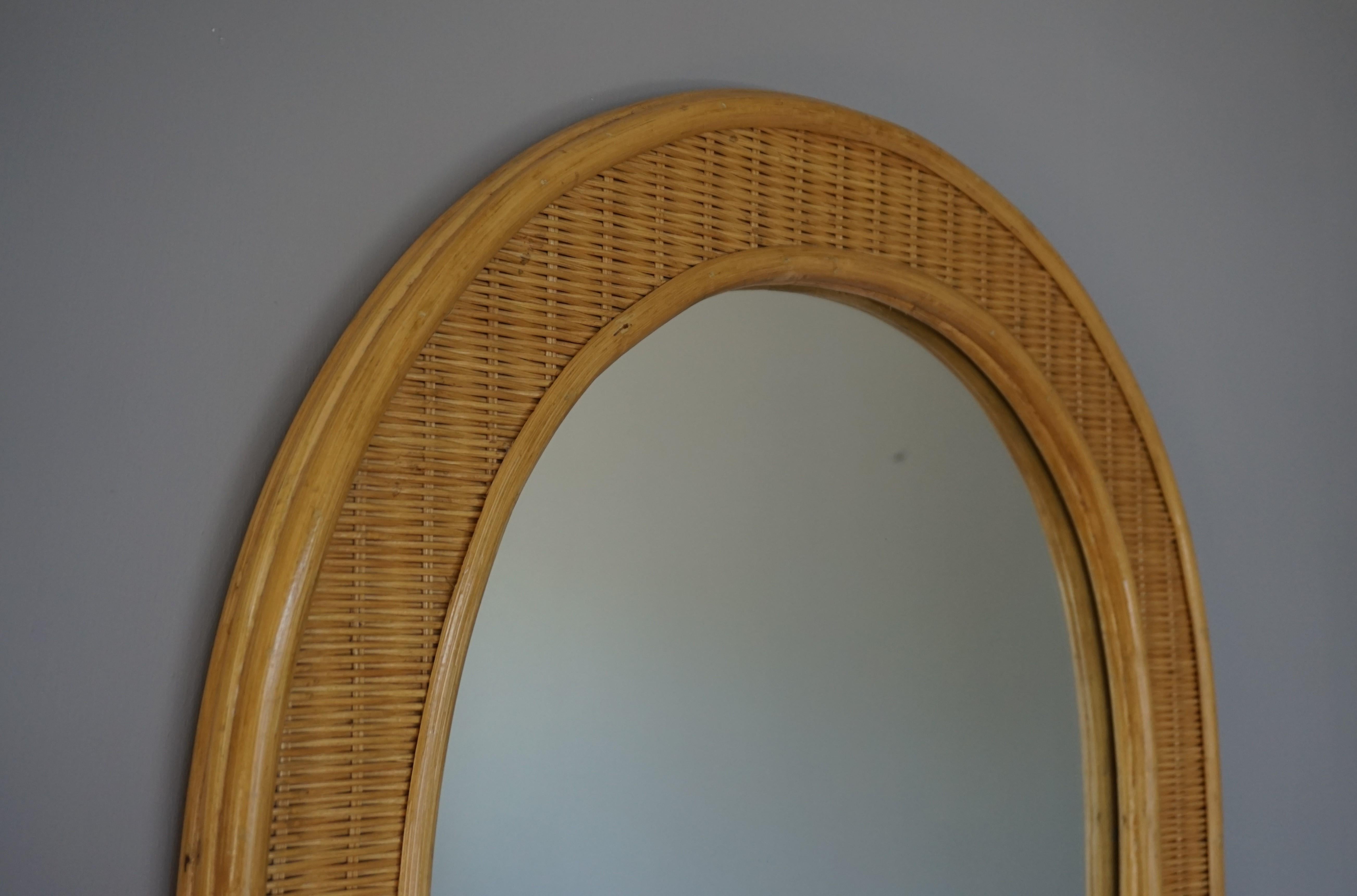 Rare and Handcrafted Midcentury Organic Rattan and Wicker Frame Wall Mirror 1970 In Excellent Condition For Sale In Lisse, NL