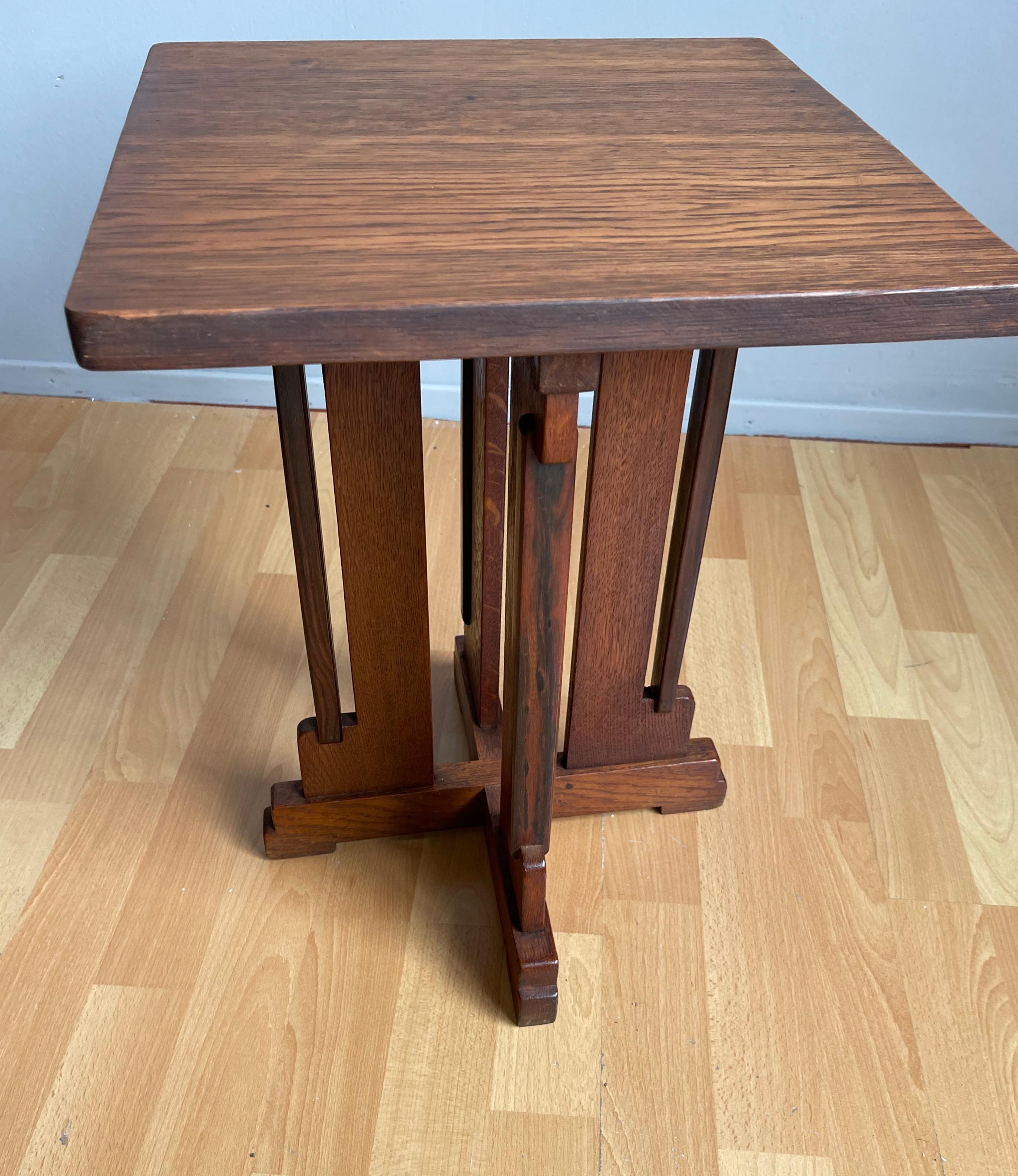 Hand-Crafted Rare and Handcrafted Dutch Arts & Crafts Oak End Table, Plant Stand P.E.L.Izeren For Sale