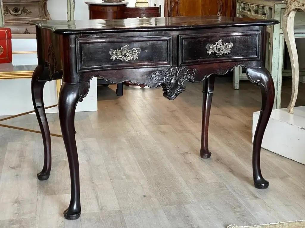 Rare and Important 18th Century Portuguese Console Made of Brazilian Rosewood For Sale 1