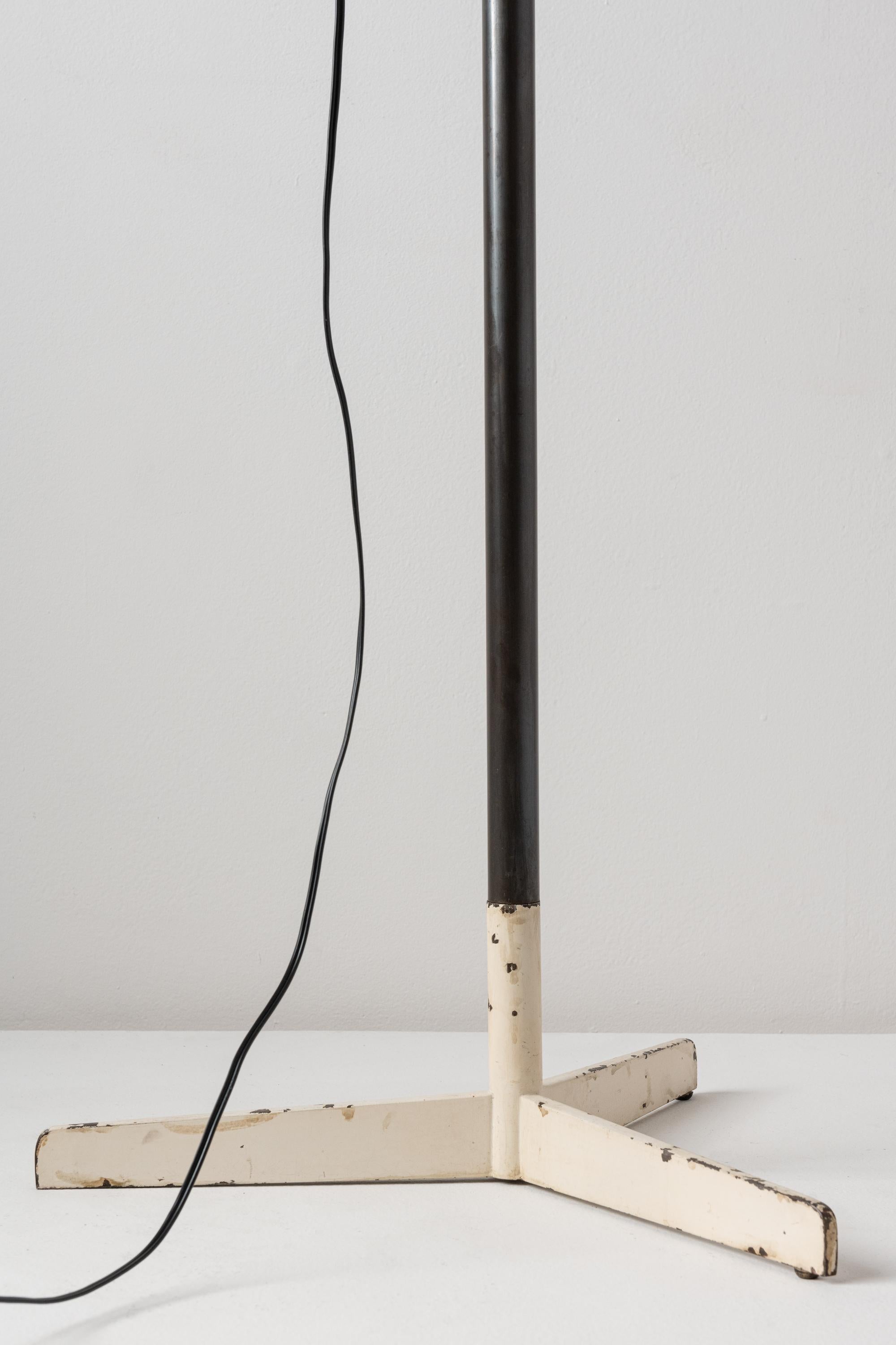 Rare and Important Easel Lamp by Oluce 3