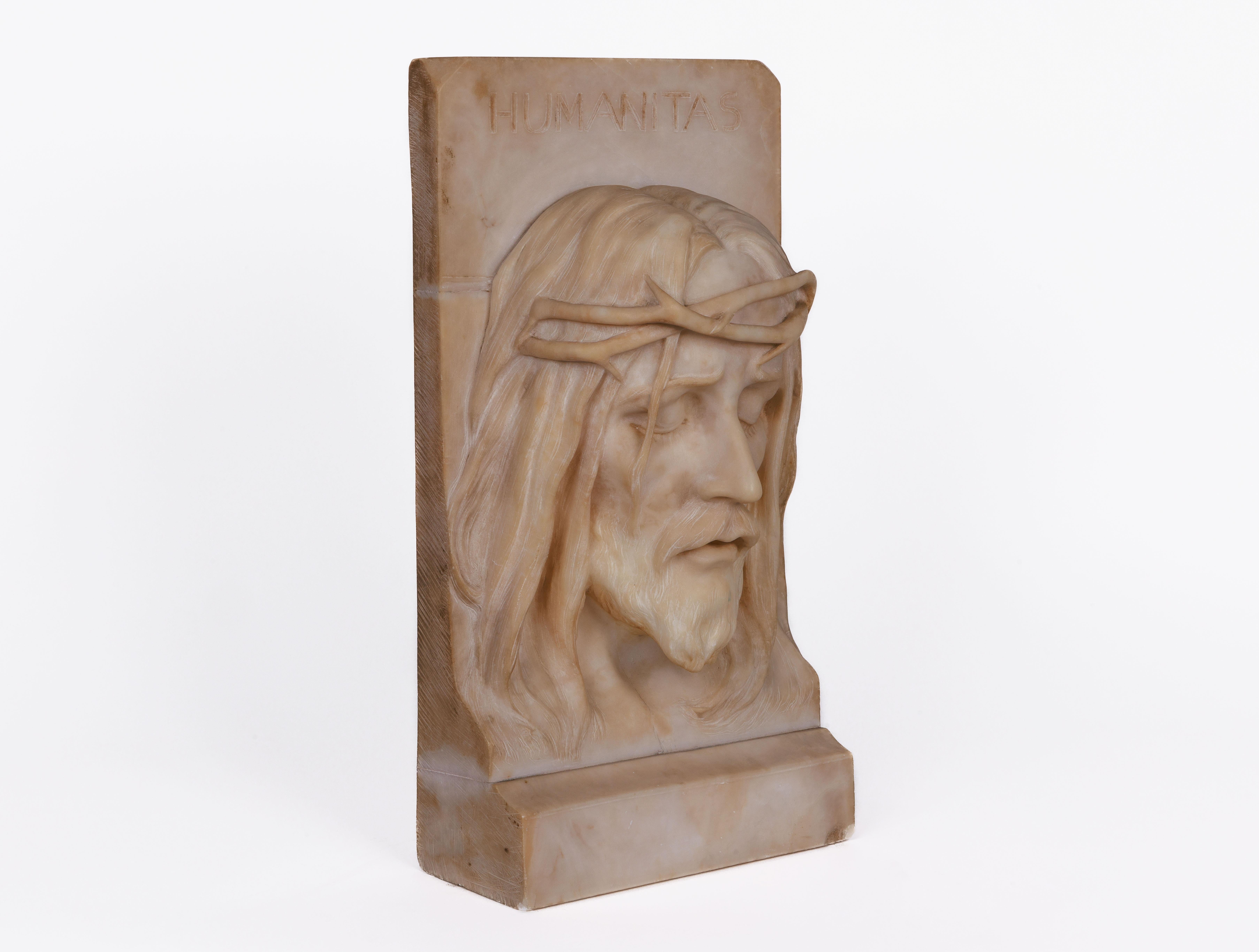 Rare and Important Italian Alabaster Bust Sculpture of Jesus Christ, C. 1860 For Sale 2