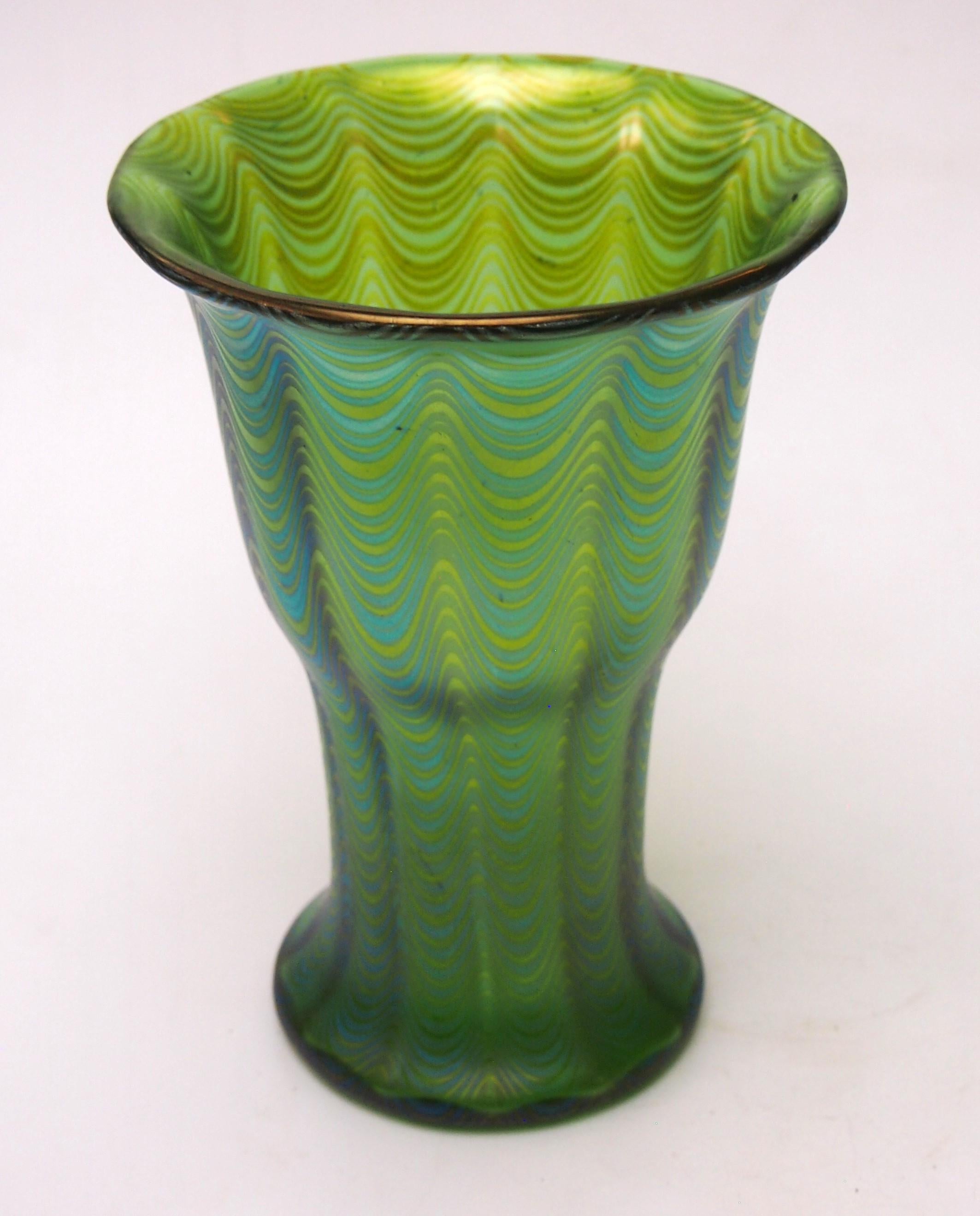 Czech Rare and Important Loetz Phaenomen Vase Crete PG 6893 made 11898 For Sale