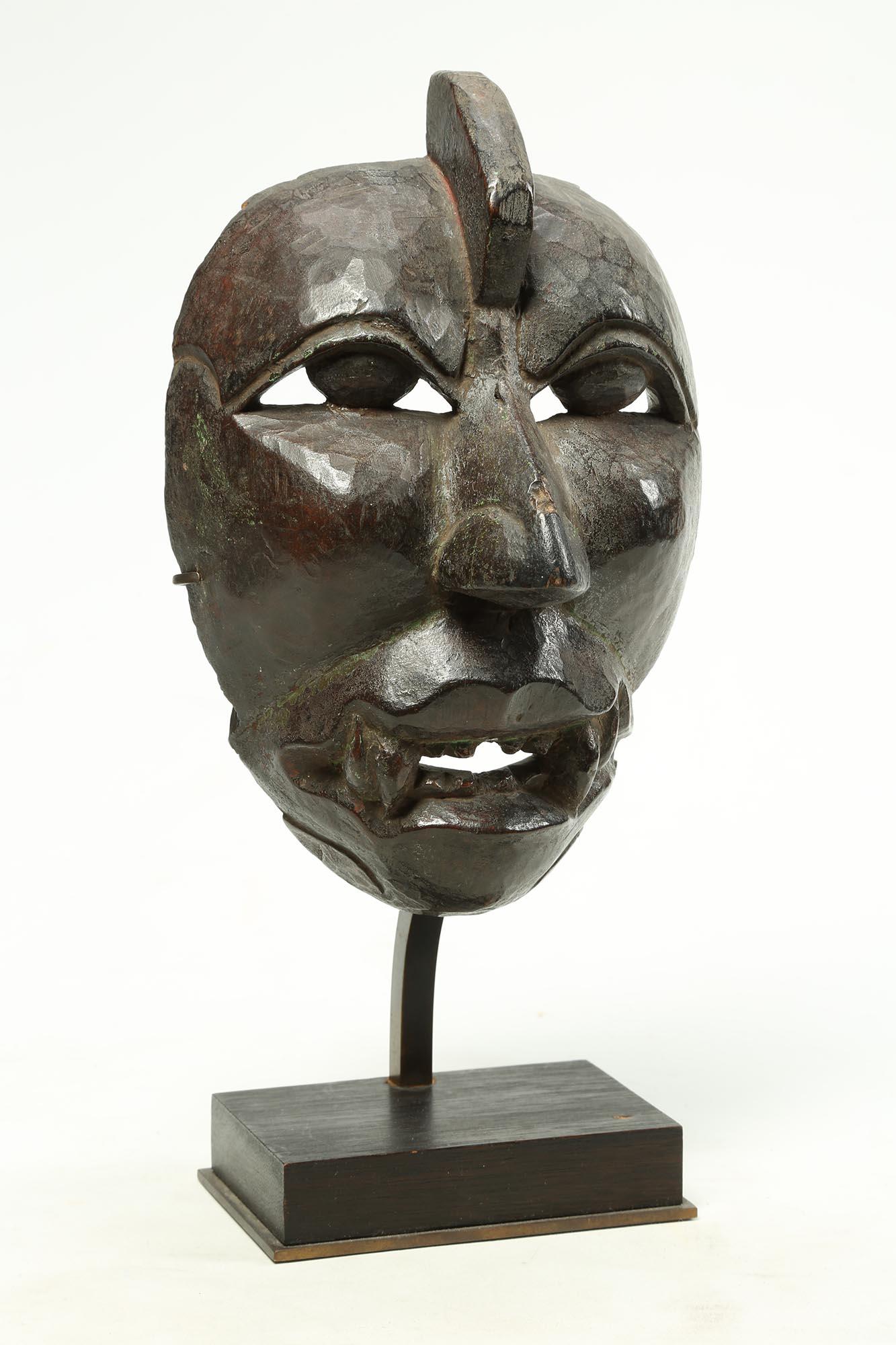 Rare and Important Mask Ancient Java Indonesia Awesome Patina and Provenance In Good Condition For Sale In Santa Fe, NM