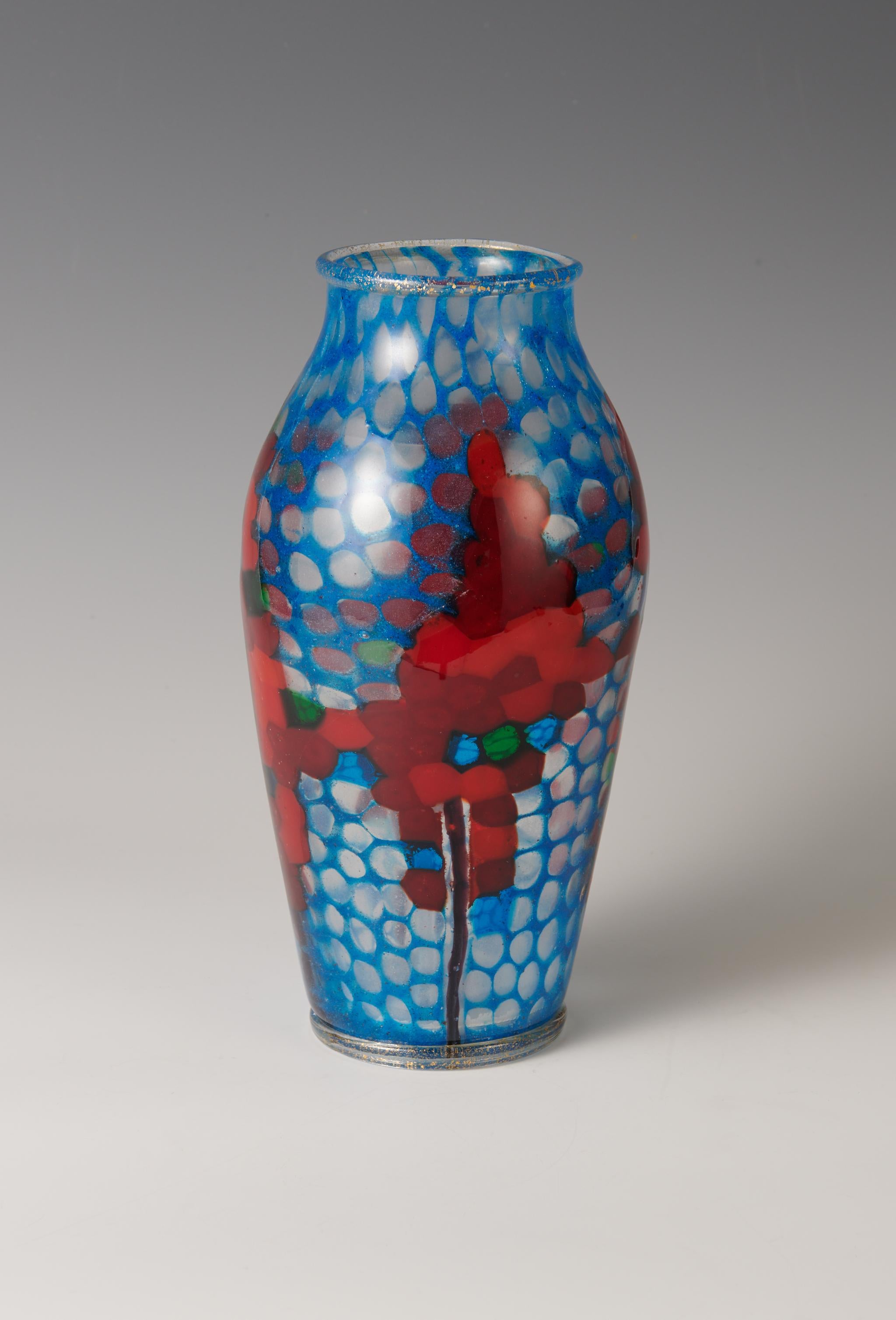 Seltene und wichtige Mosaico-Vase
Vetreria Artistica Barovier
Italien, um 1924
Murrine aus geschmolzenem und geblasenem polychromem Glas

Signiert Ercole Barovier
100% authentisch, geprüft von einem bekannten Experten

Literatur: Mille Anni di Arte
