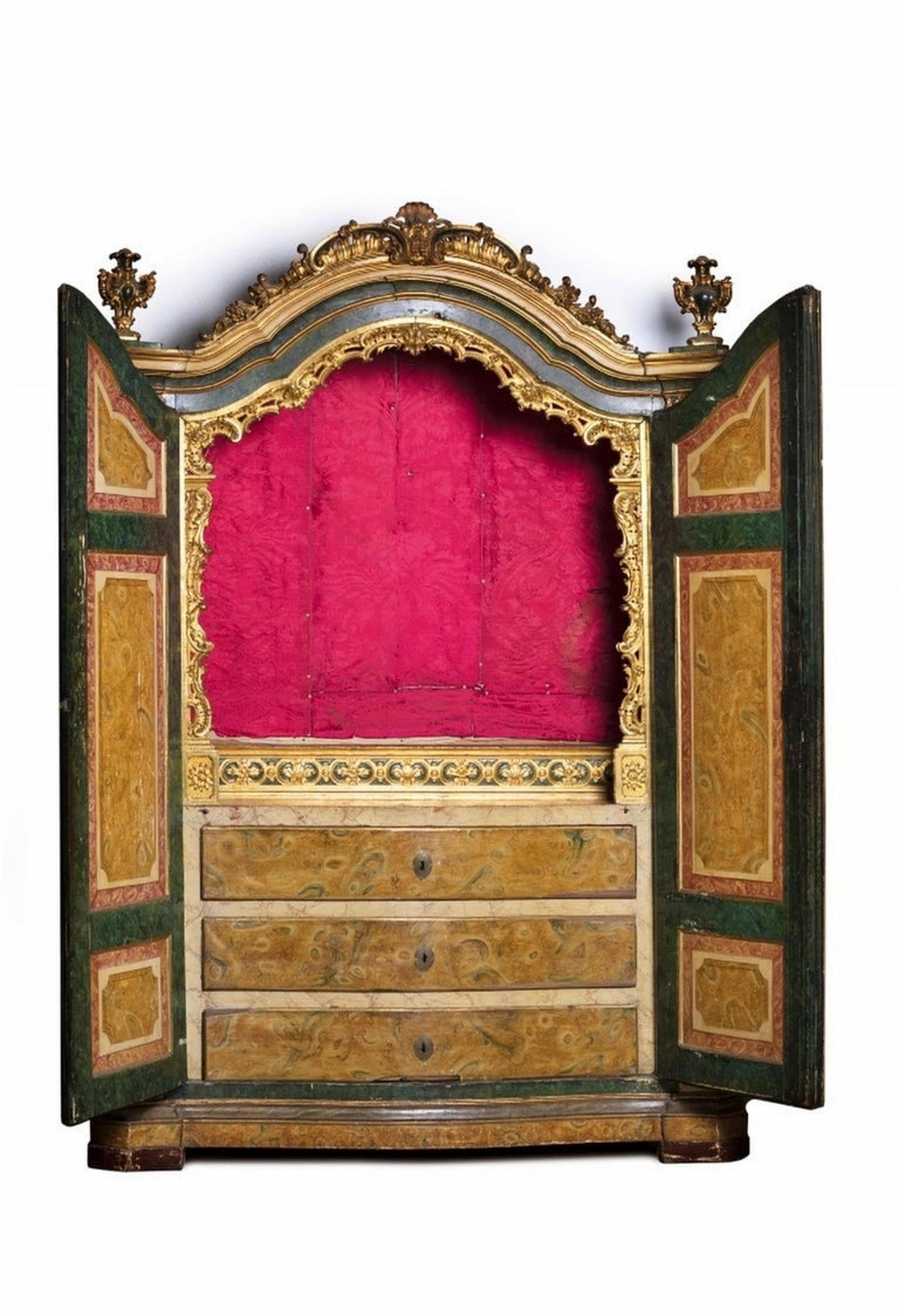 Baroque Rare et important cabinet d'église portugais du 18ème siècle publié en vente