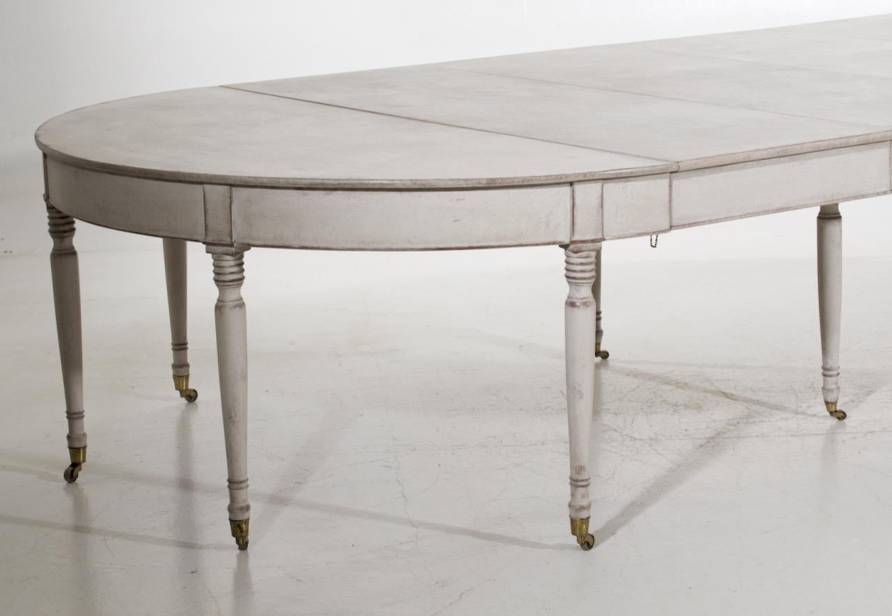 19th Century Rare and large castle extension table, circa 1810 For Sale