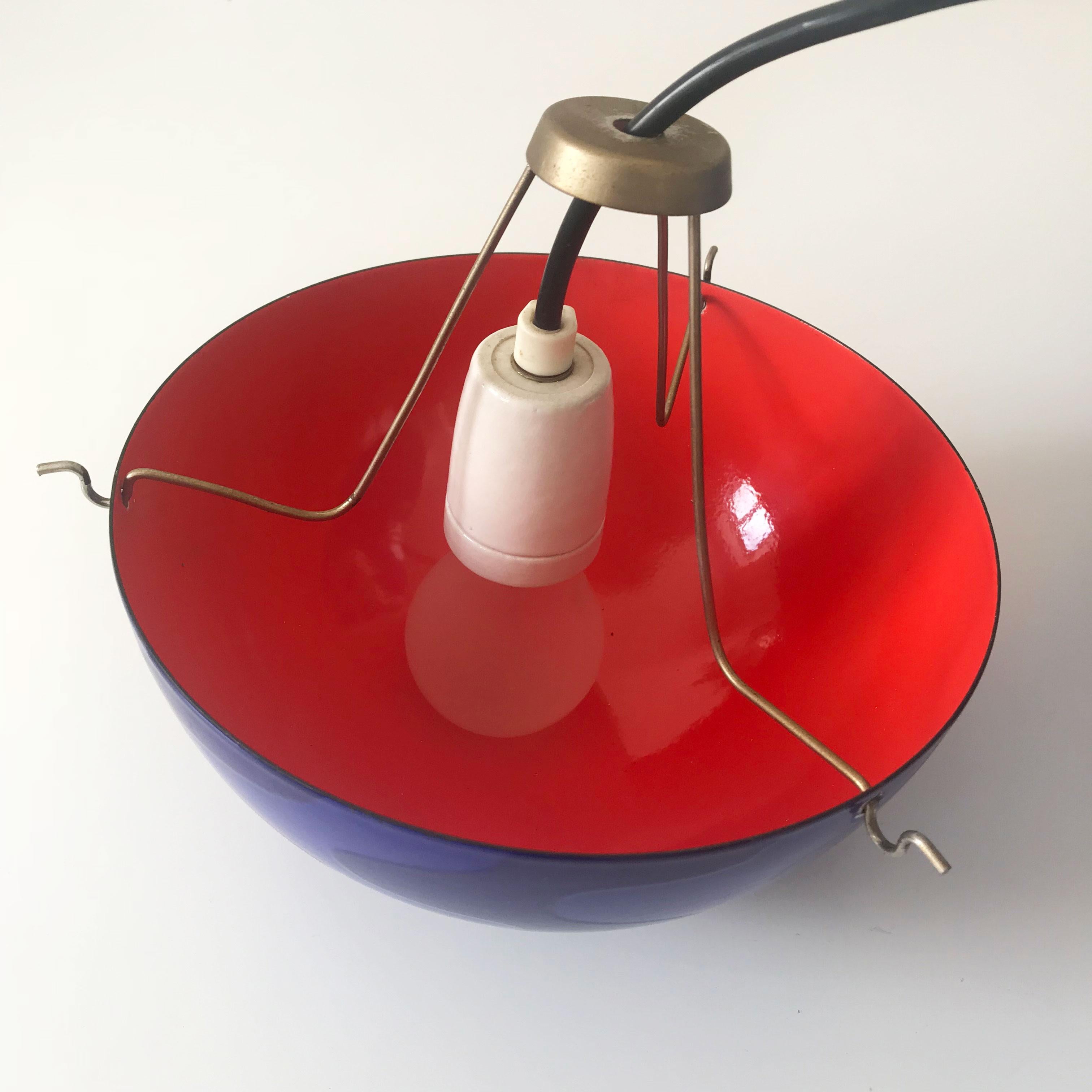 Rare and Large Flower Pot Pendant Lamp by Verner Panton for Louis Poulsen 1971 For Sale 5