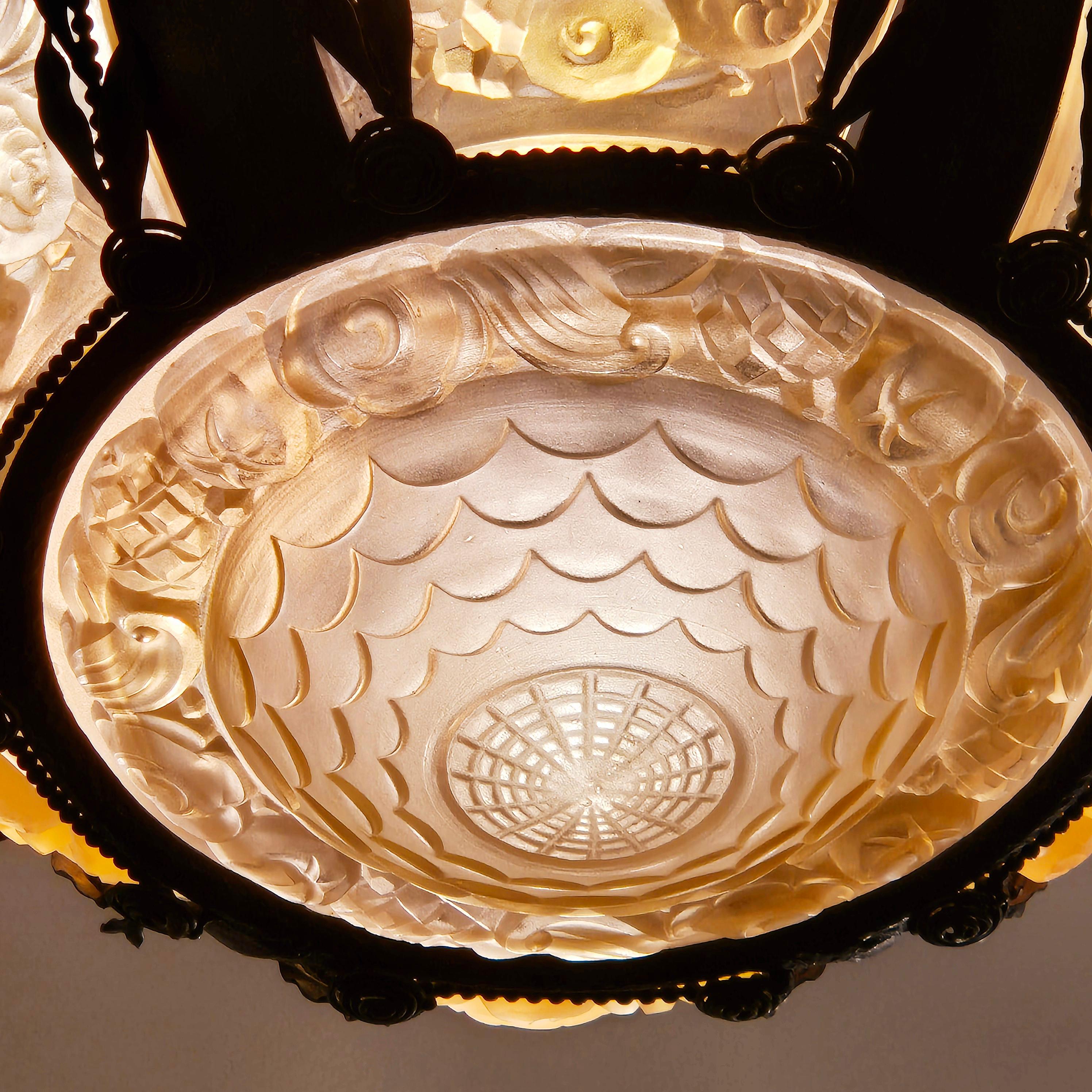 Seltener und großer Glasplakette-Kronleuchter, Val Saint Lambert, Art déco-Periode, 1930 im Angebot 2