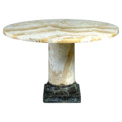 Rare et grande table centrale italienne en albâtre Cotognino