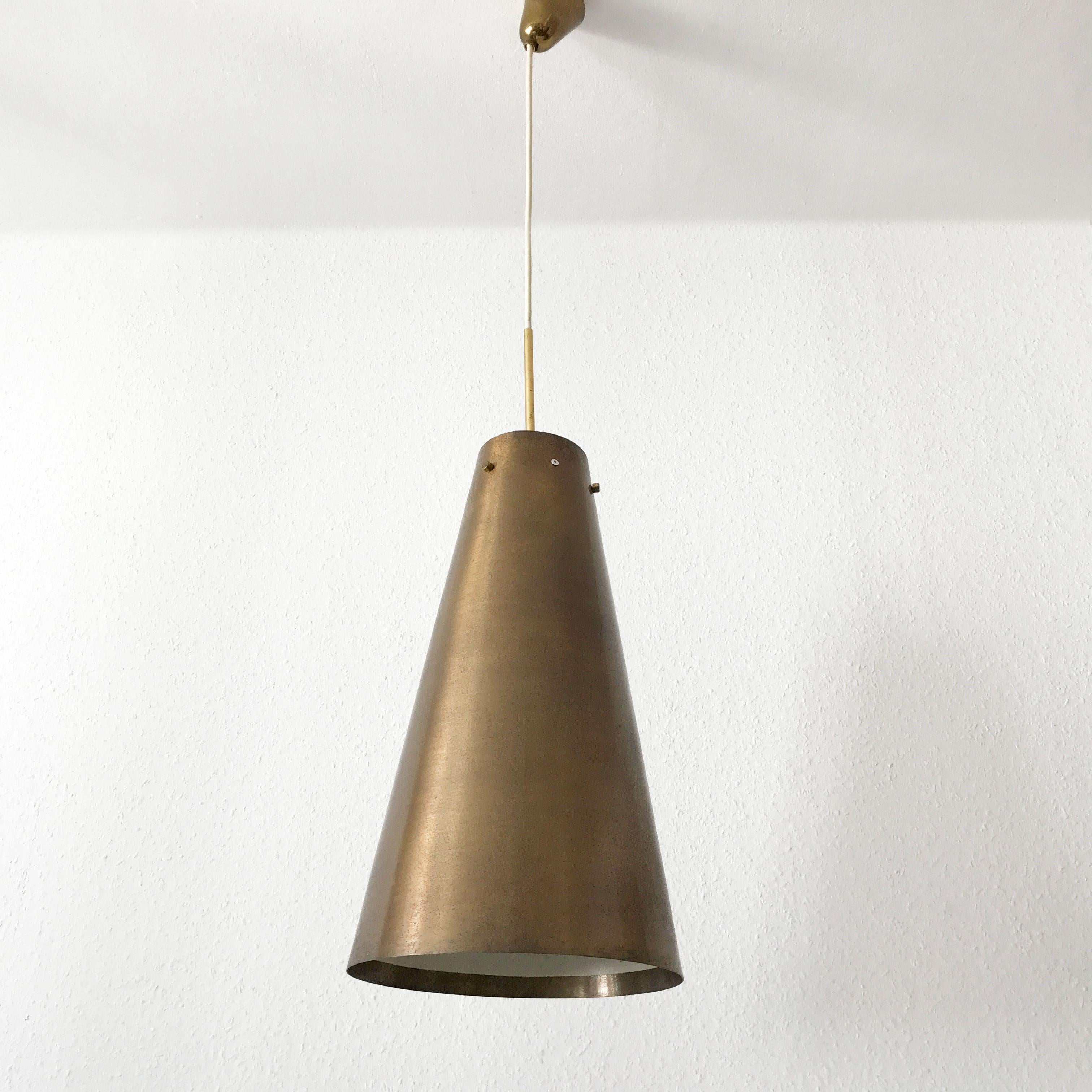 Rare and Large Mid-Century Modern Brass Pendant Lamp, 1950s, Germany In Good Condition In Munich, DE
