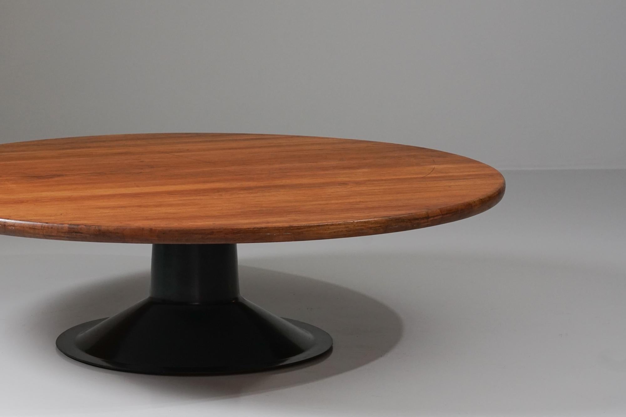 Table basse modèle 