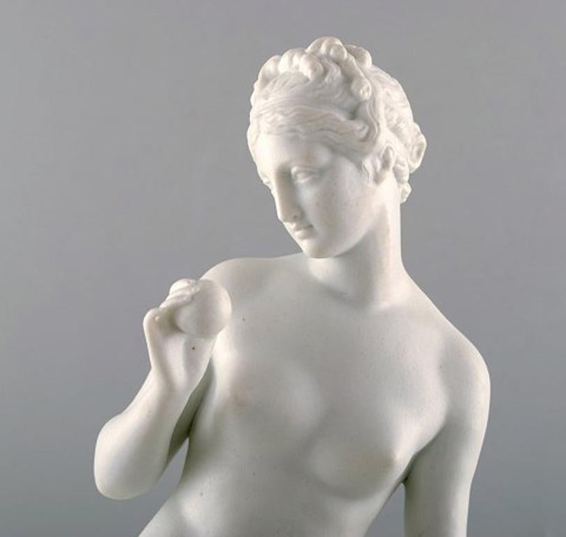 Rare and Large Venus B&G / Bing & Grondahl Biscuit Figure, Nude Female In Excellent Condition In Copenhagen, DK