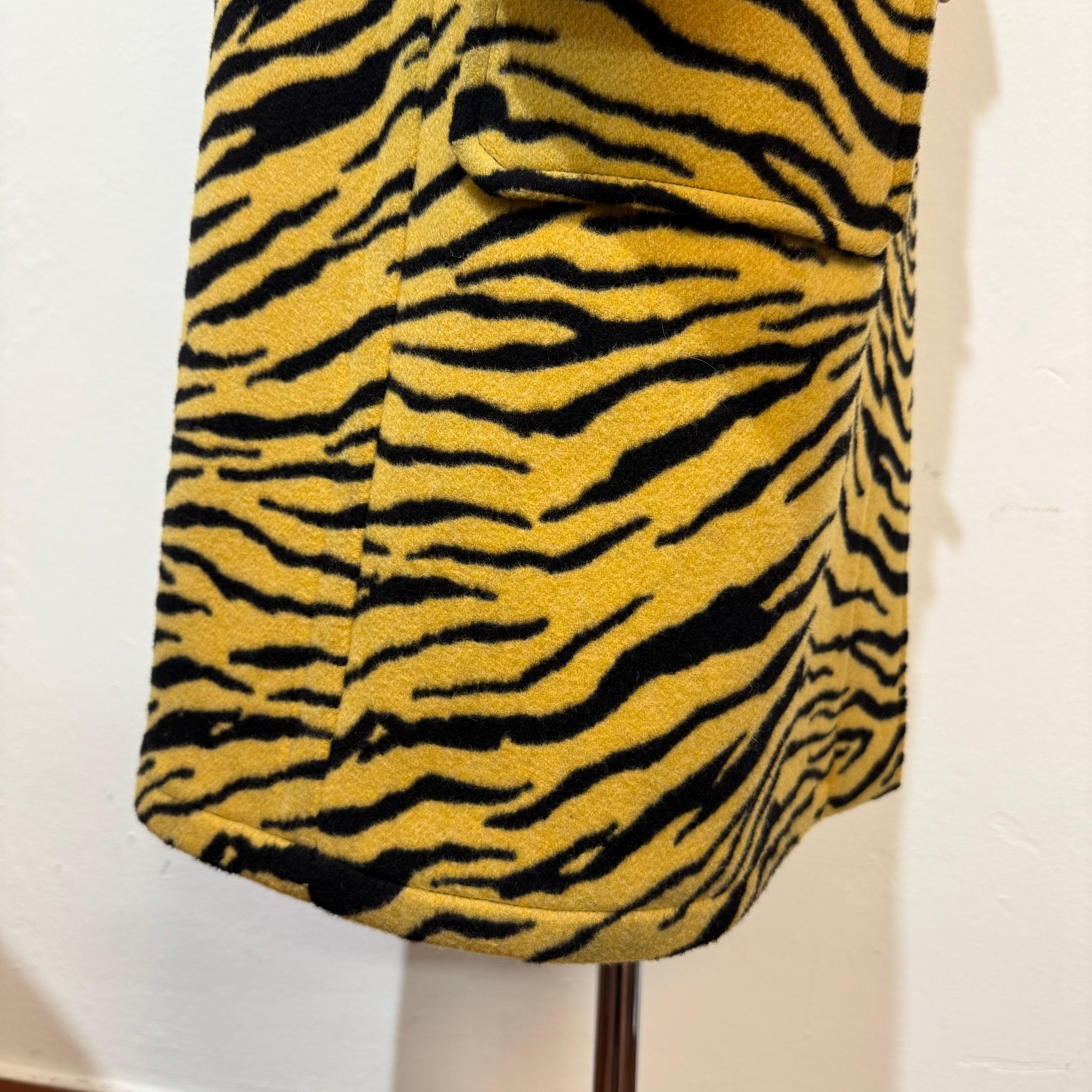 Raro y Limitado Abrigo de Lana Tigre Celine Talla XS / FR 34 en venta 5