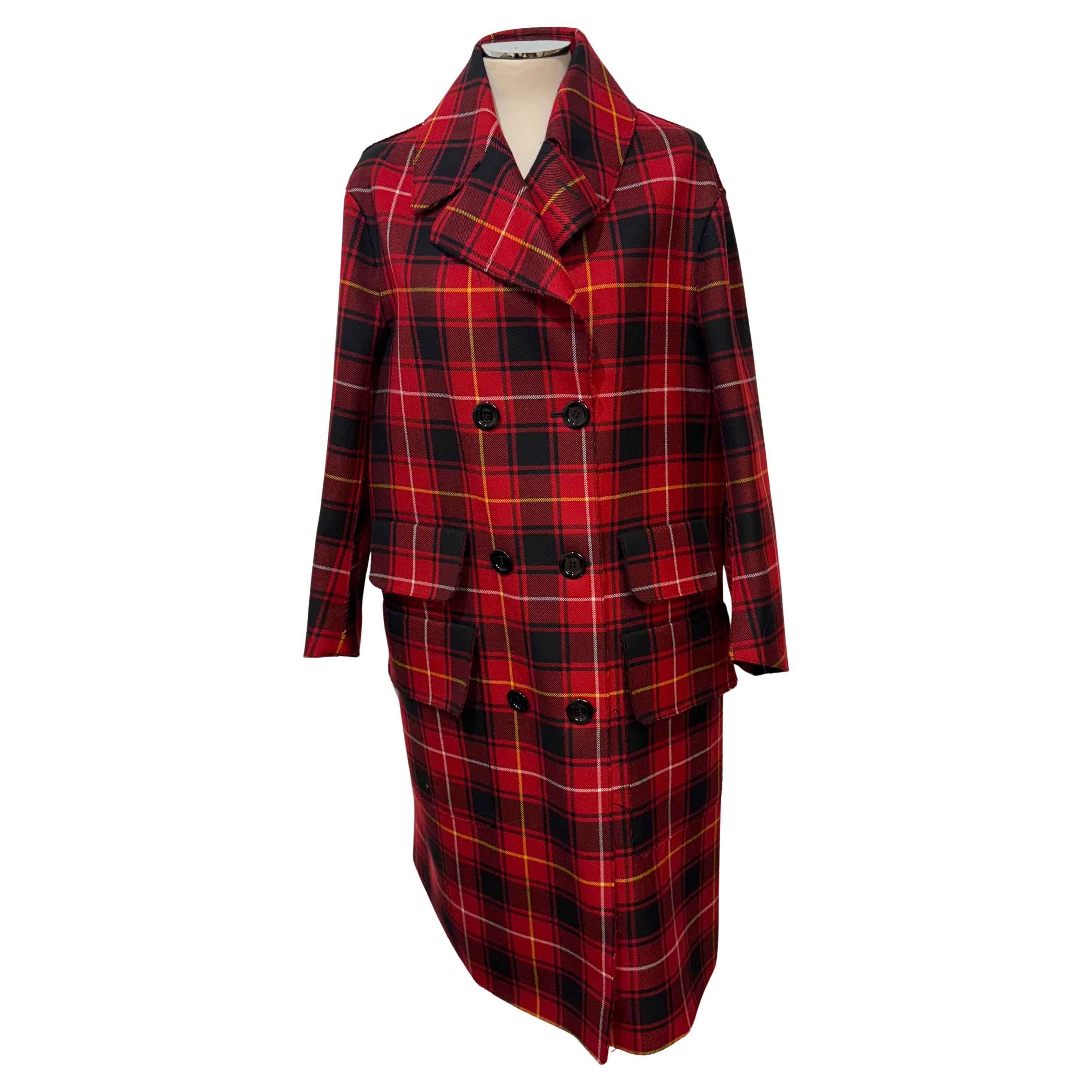 Rare and Limited Gucci "Blind for Love" Red Wool Coat Size IT 38