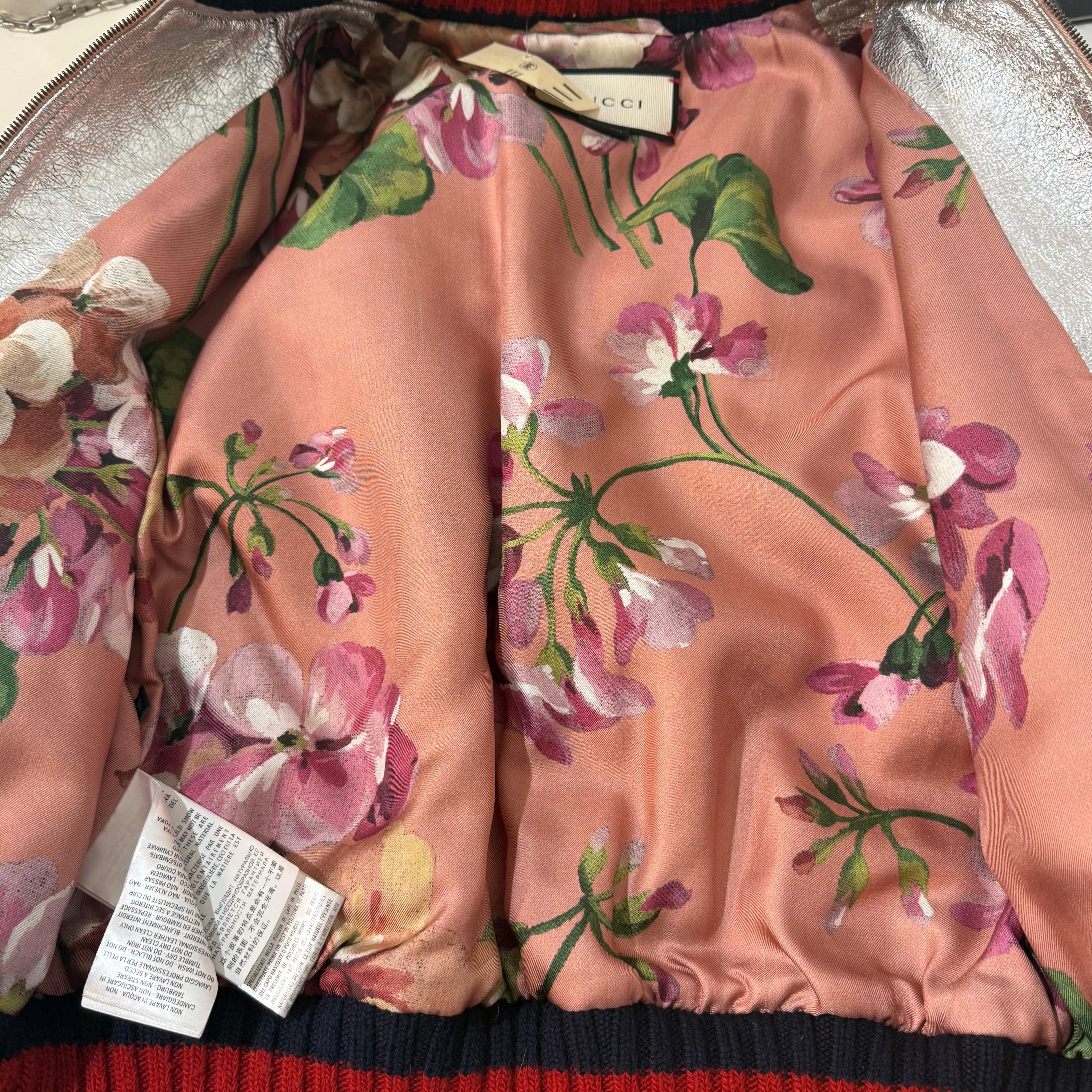 Rara e limitata giacca con zip in agnello argentato Gucci IT 40 in vendita 6