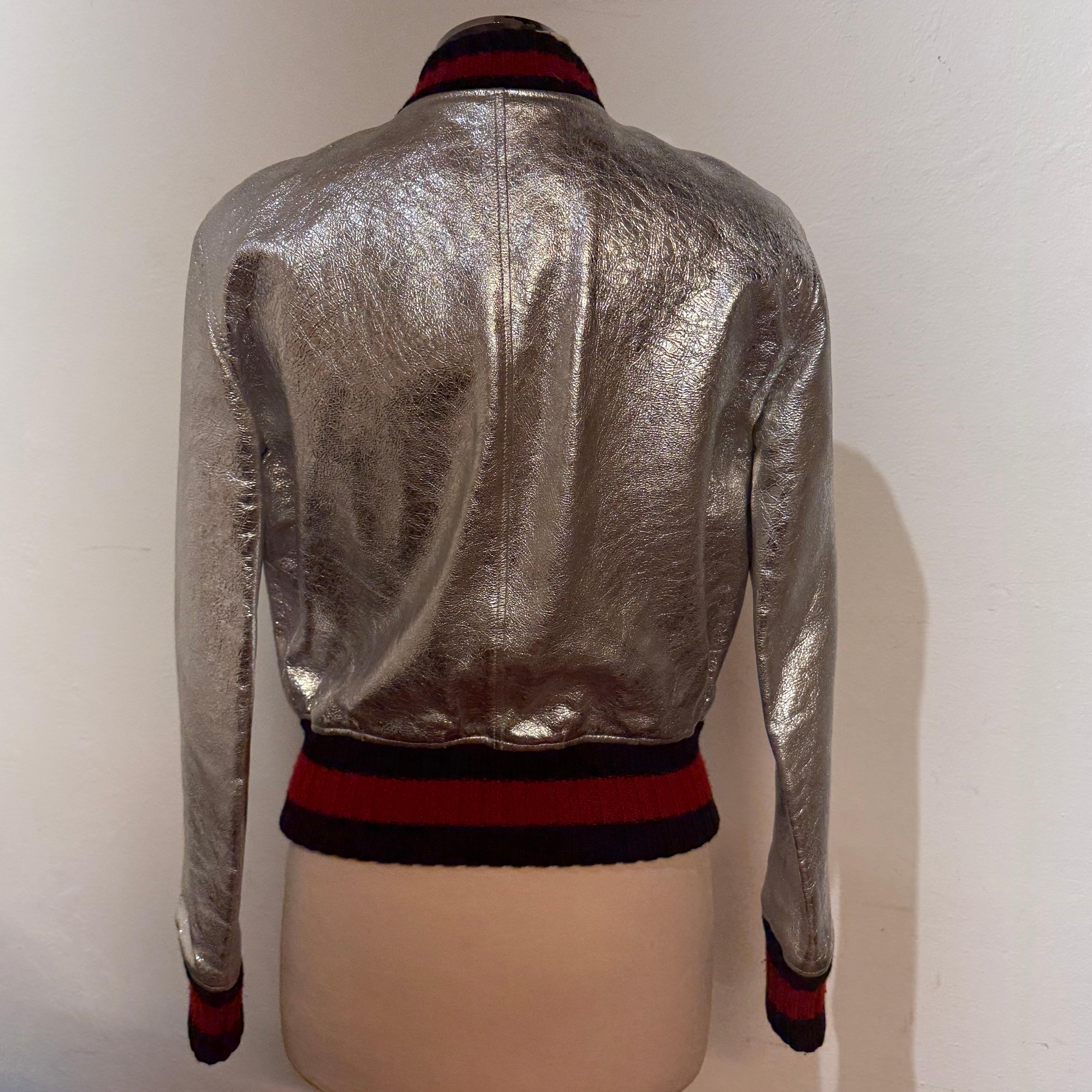 Argento Rara e limitata giacca con zip in agnello argentato Gucci IT 40 in vendita