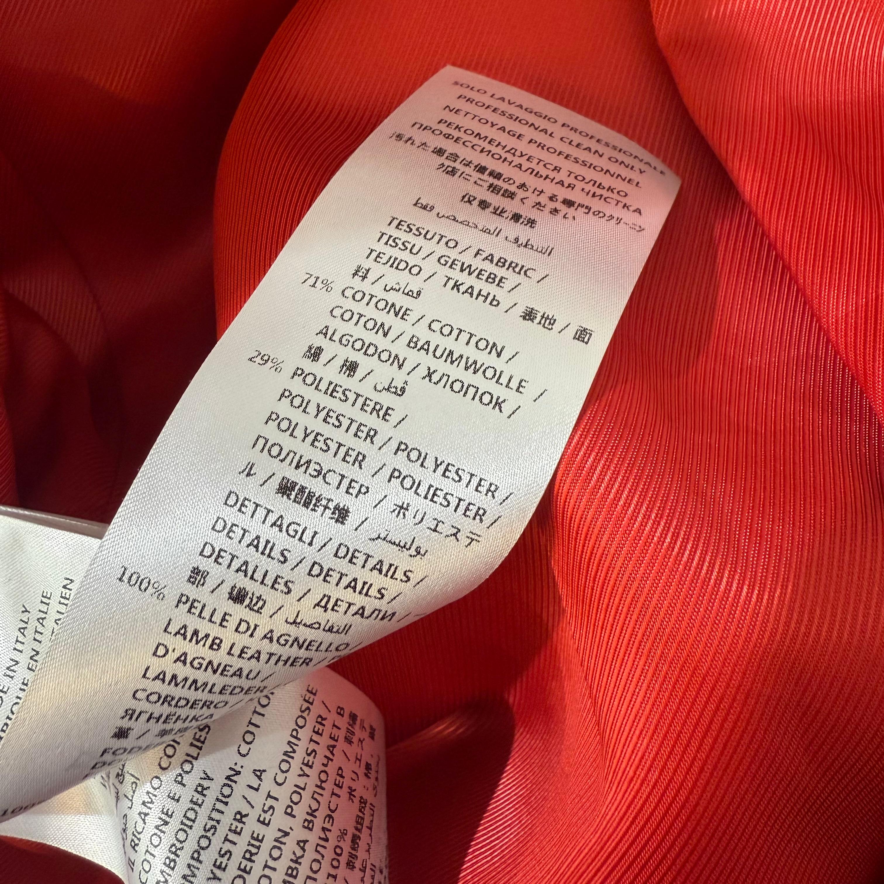 Rara e limitata giacca Gucci Supreme in pelle rossa con cristalli IT 40 in vendita 8