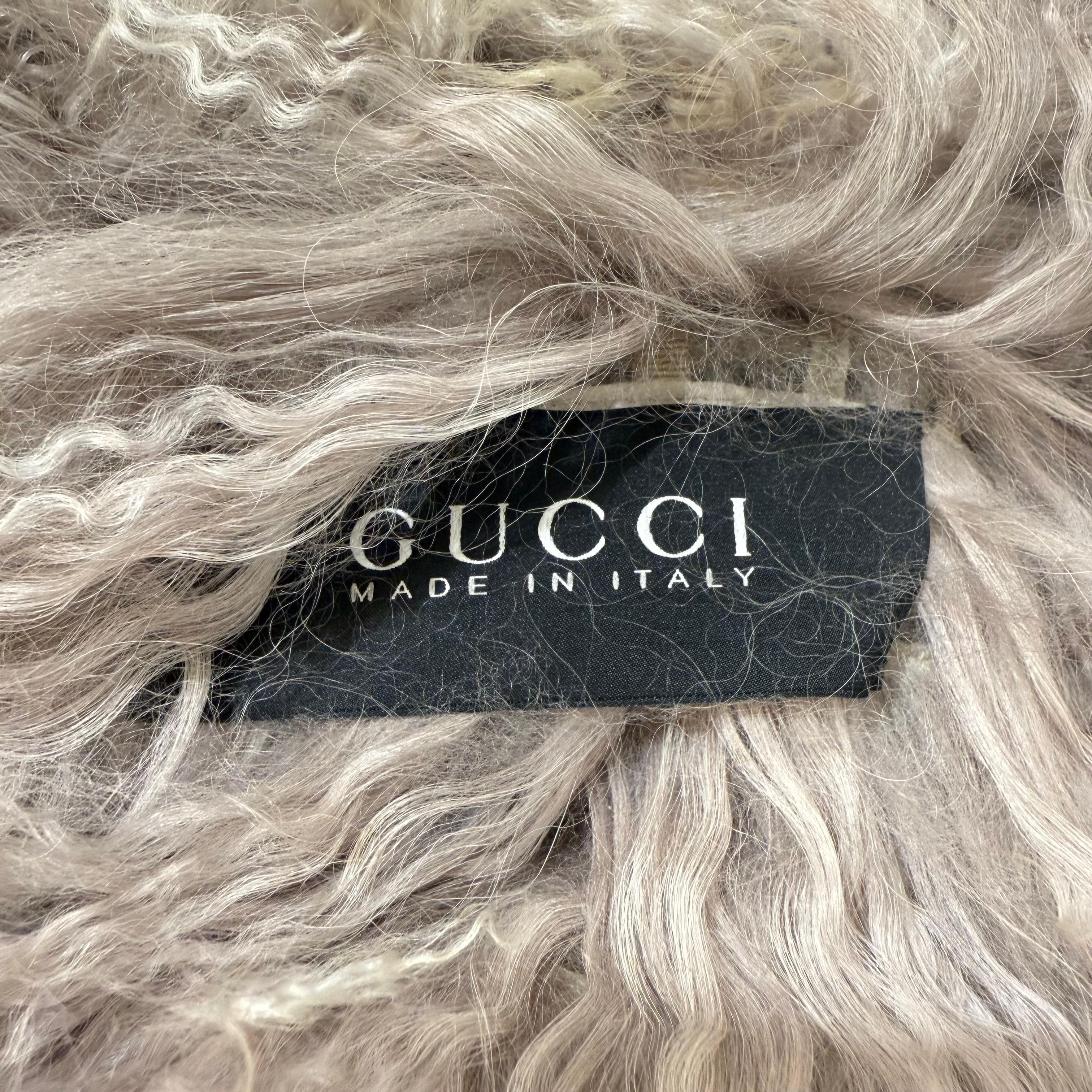 Raro y Limitado Abrigo de Piel de Cordero Tibetano de Gucci Talla XS / IT 38 en venta 7