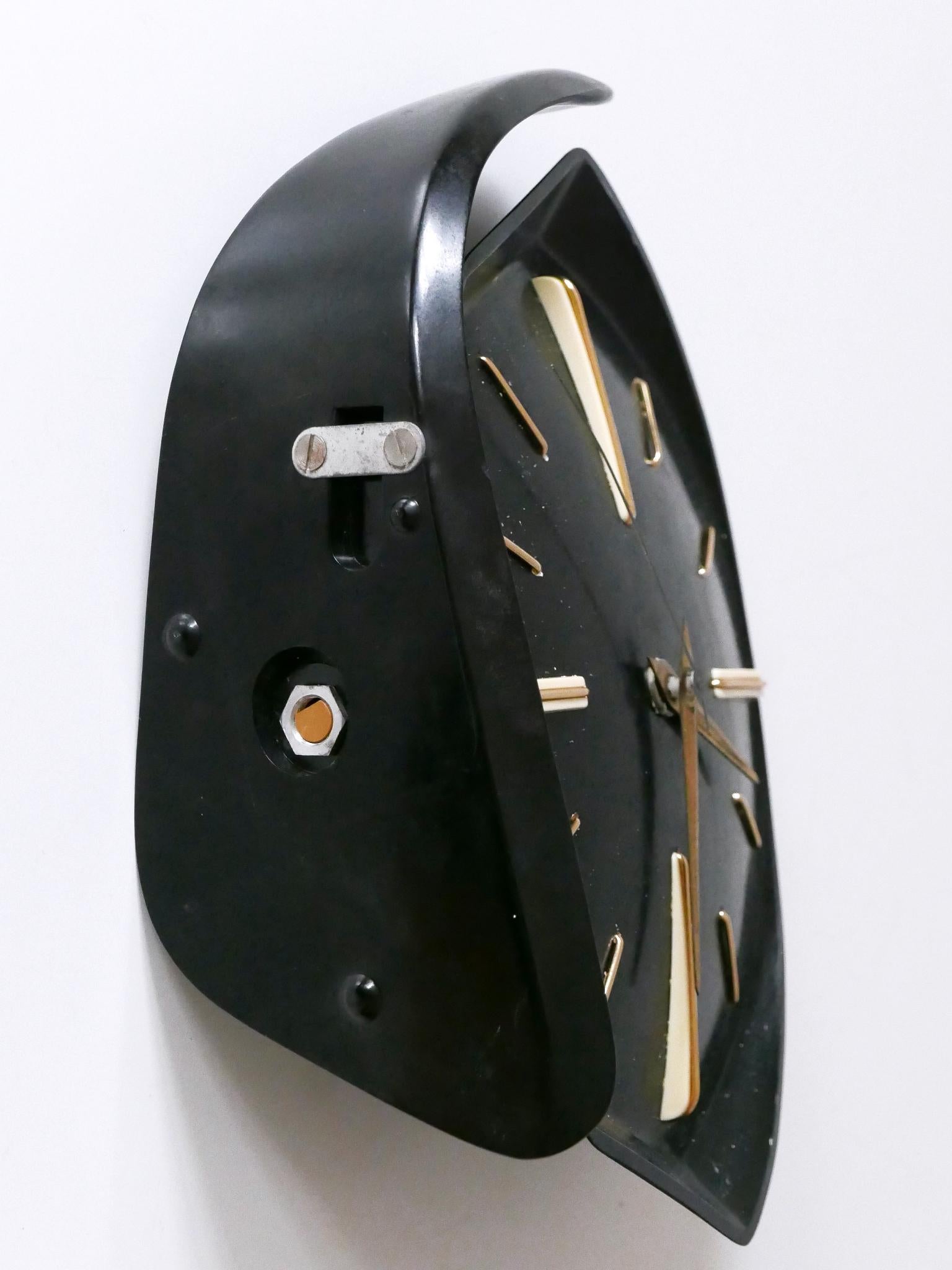 Rare and Lovely Mid-Century Modern Bakelite Table or Wall Clock by PRIM 1950s For Sale 10