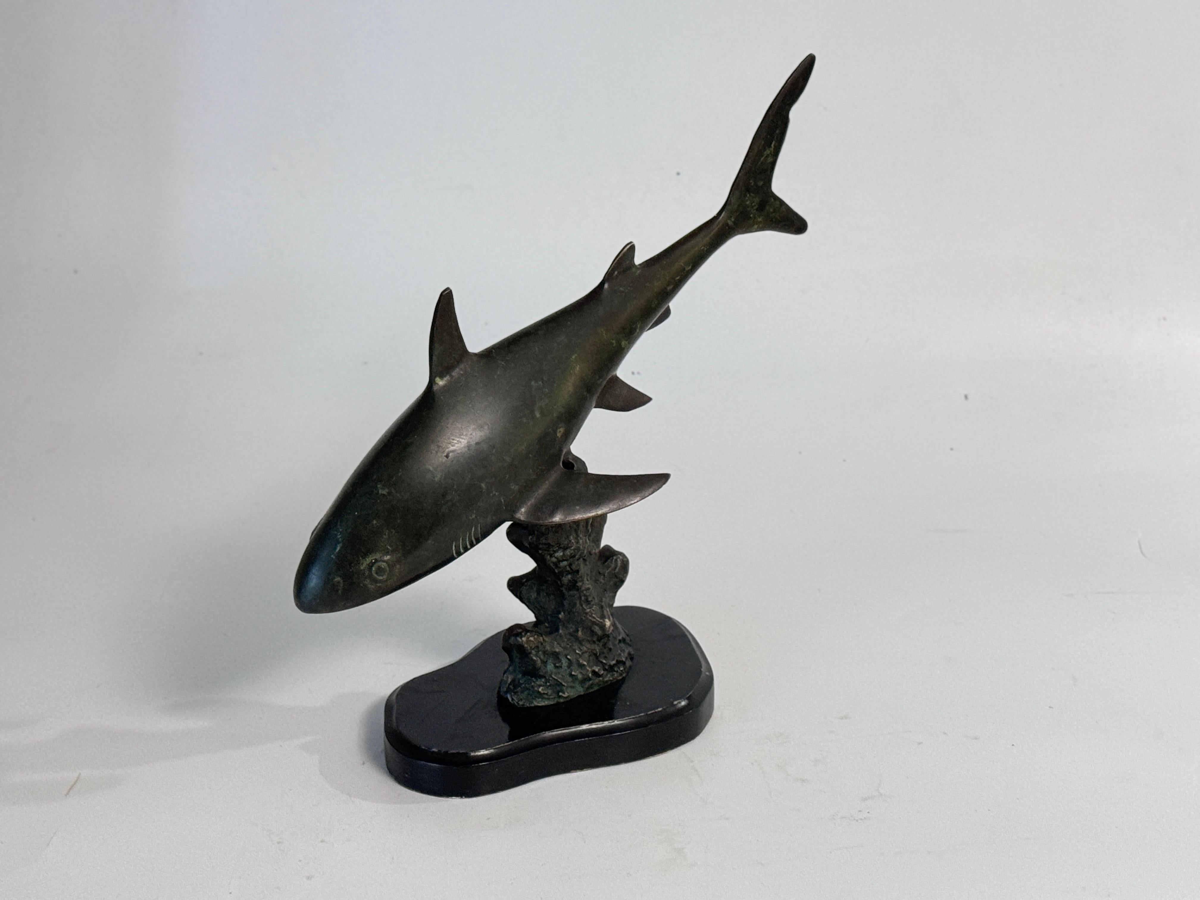 Rare and Magnificent Brutalist Bronze Shark Sculpture, 1970s, France For Sale 6