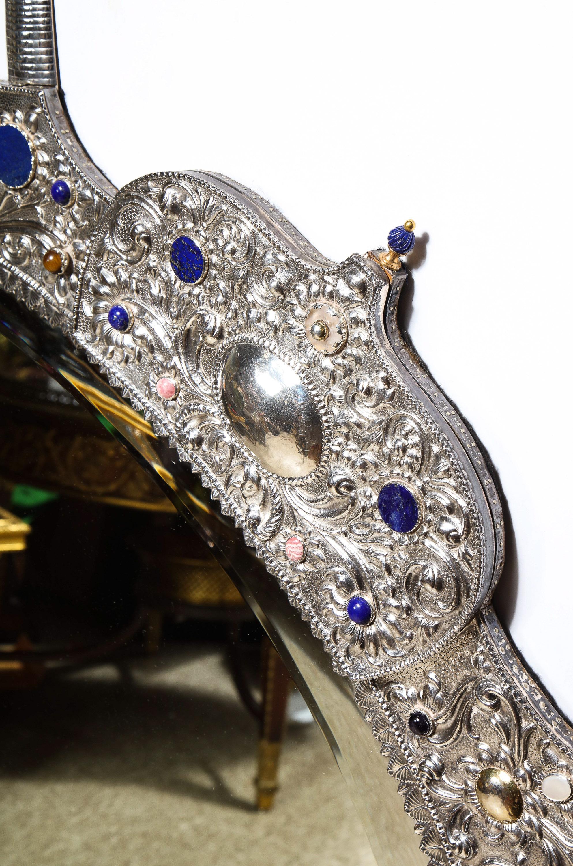 Magnifique et rare miroir de palais thaïlandais en argent, or et bijoux pour palais indien en vente 5