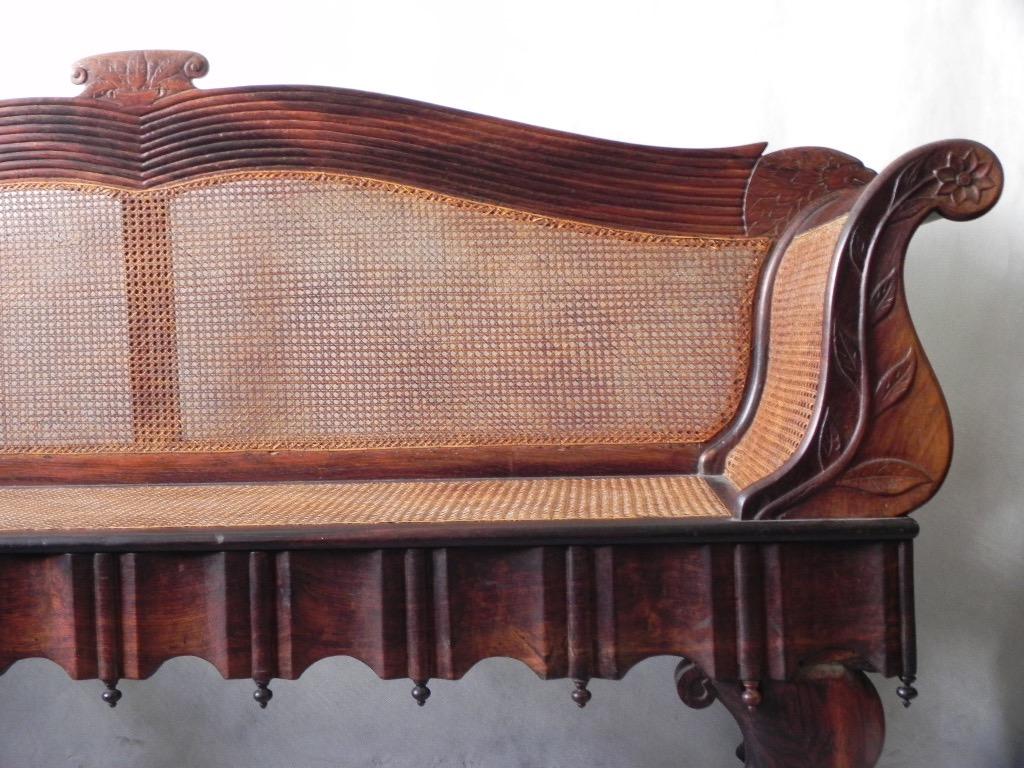 Rare and Magnificent Mid 19th Century Brazilian Empire Grand Settee In Good Condition For Sale In Rio De Janeiro, BR