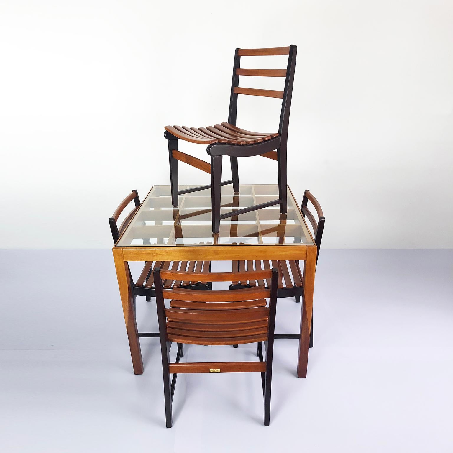 We offer this rare and original Domus dinning set (Table and 4 chairs) in pine wood and with the characteristic Van Beuren color, designed by the American Bauhaus designer, Michael Van Beuren in Mexico, circa 1950, this handmade, solid pine wood