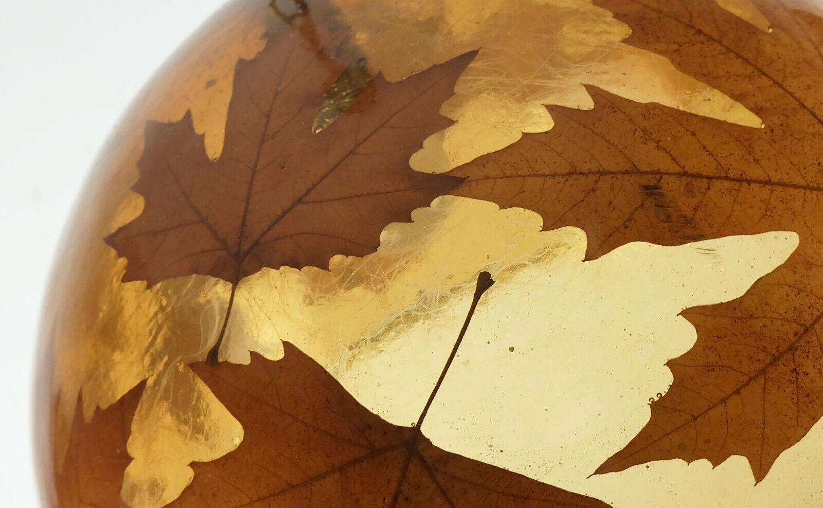 rare and outstanding vintage PENDANT LAMP resin with maple leaves 1970s hanging  For Sale 3