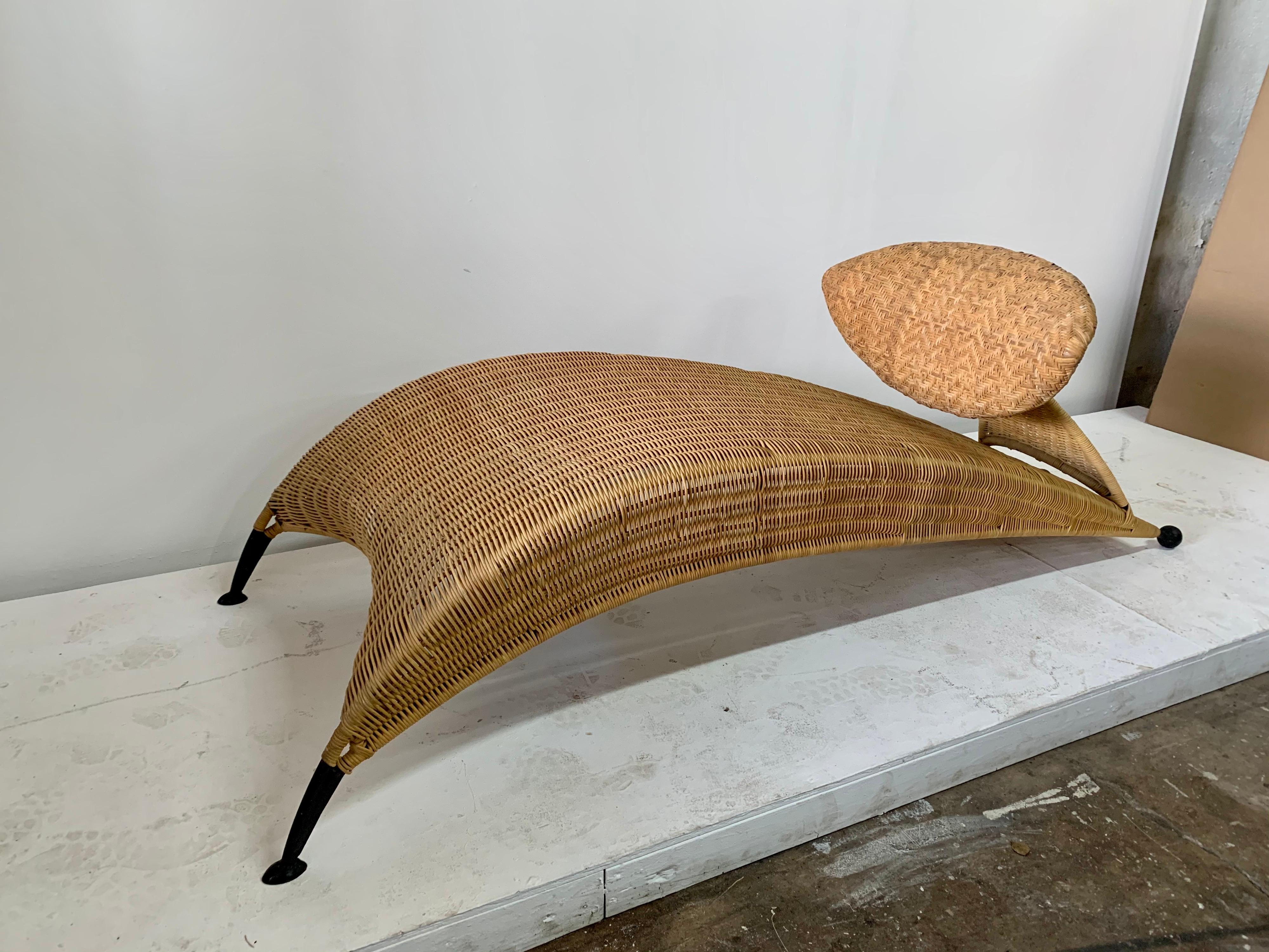 Rare and Sculptural Natural Wicker Chaise Lounge Chair 7