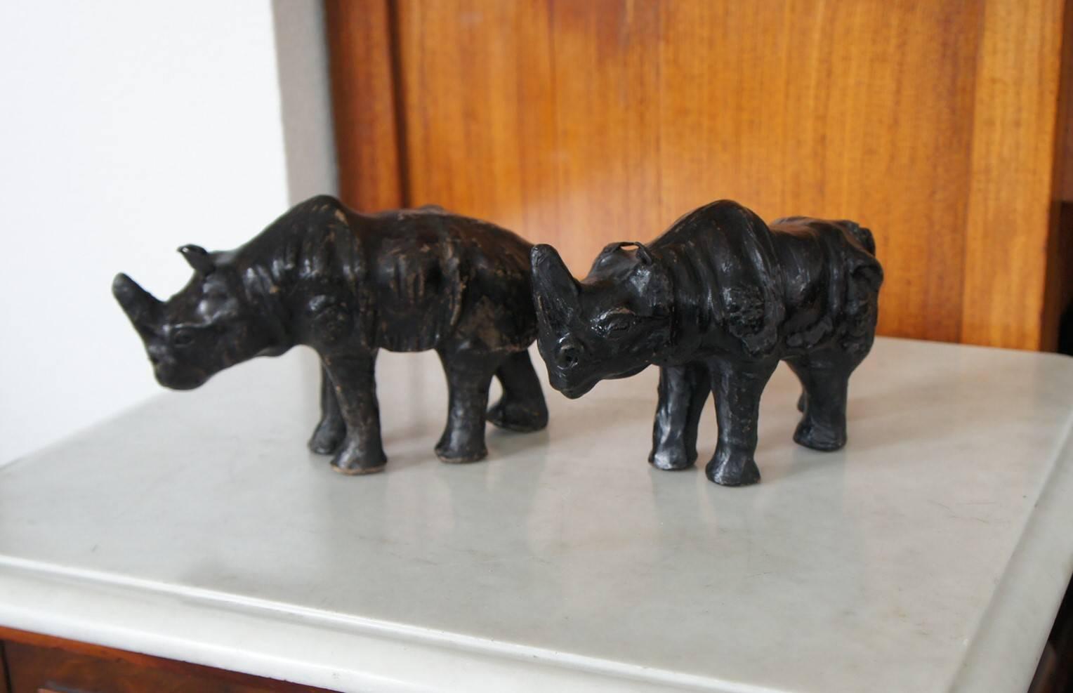 Rare and Small Pair of Black Rhino Sculptures Leather on Wood with Glass Eyes For Sale 3