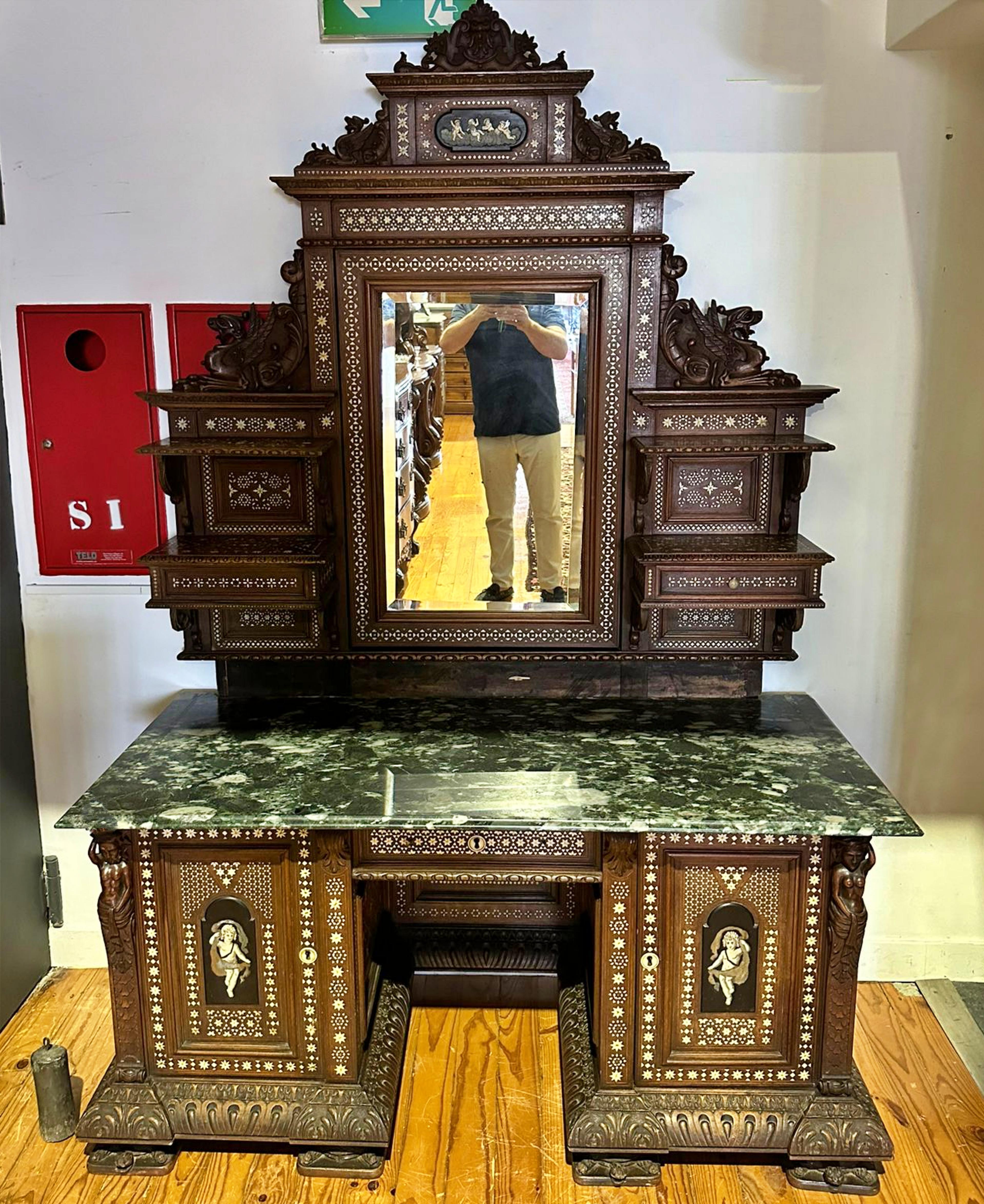 RARE AND SPECTACULAR 19th Century ITALIAN DRESSING FURNITURE For Sale 7
