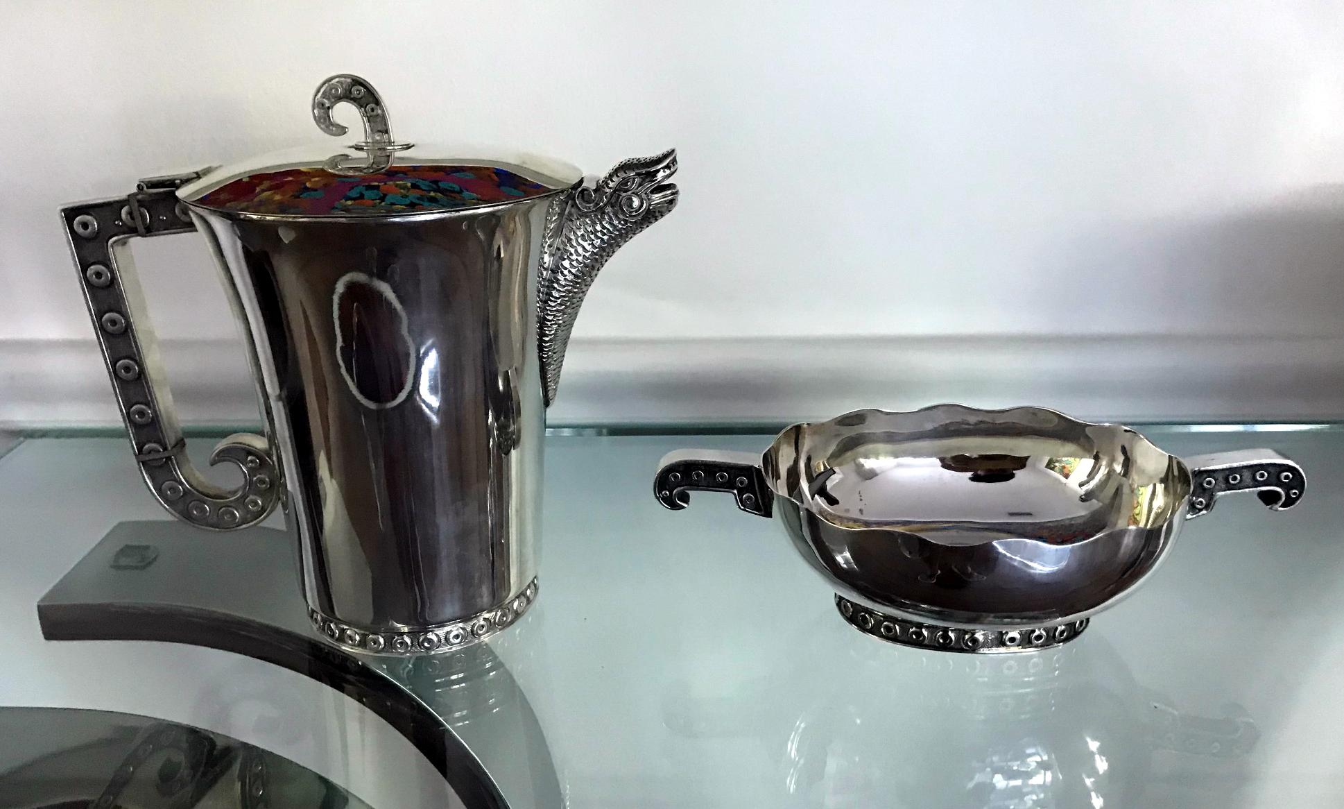 Rare and Stunning Sterling Silver Pitcher by Tane Orfebres For Sale 4