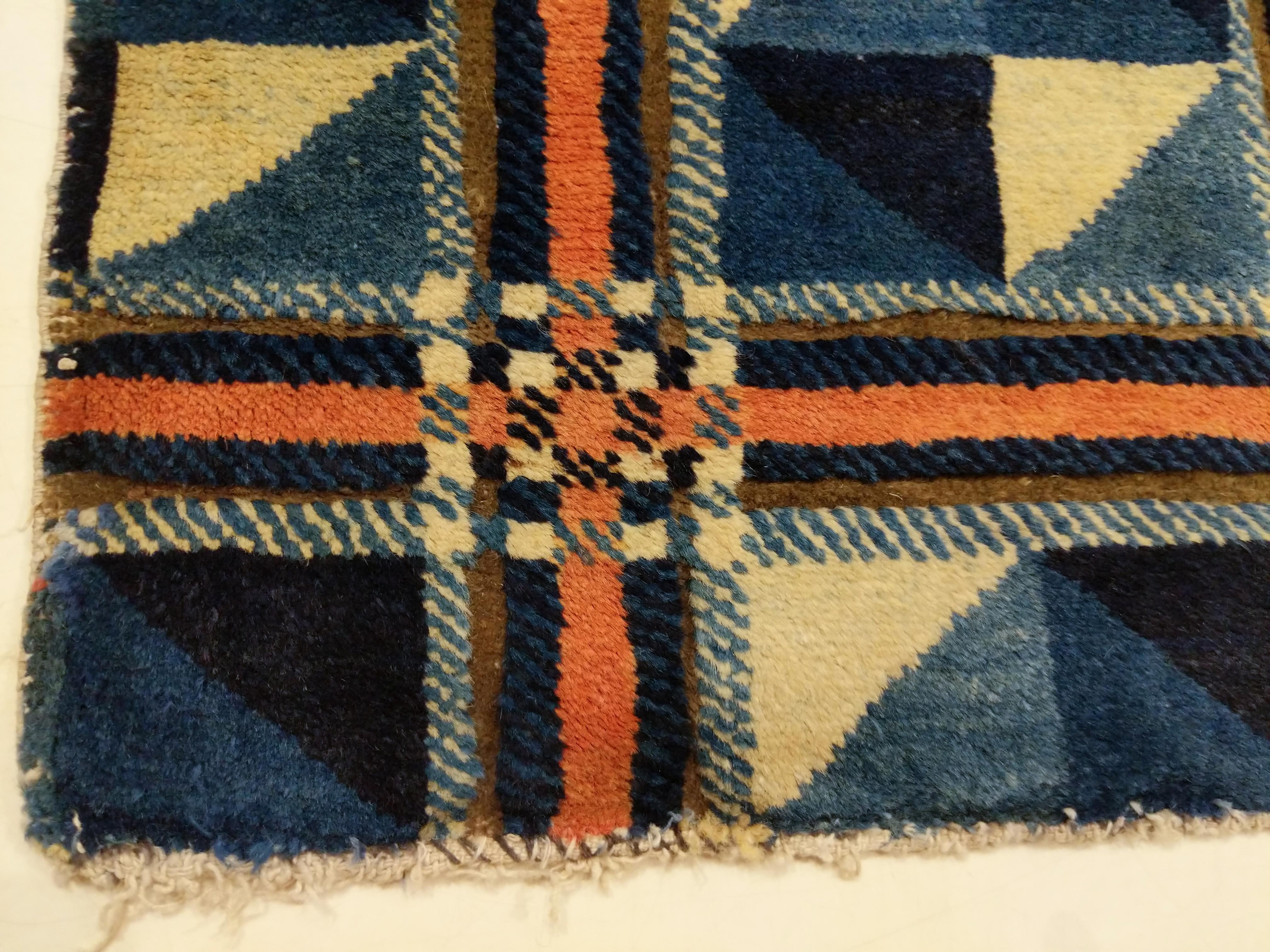 Rare and Unusual Art Deco Chinese Rug 6