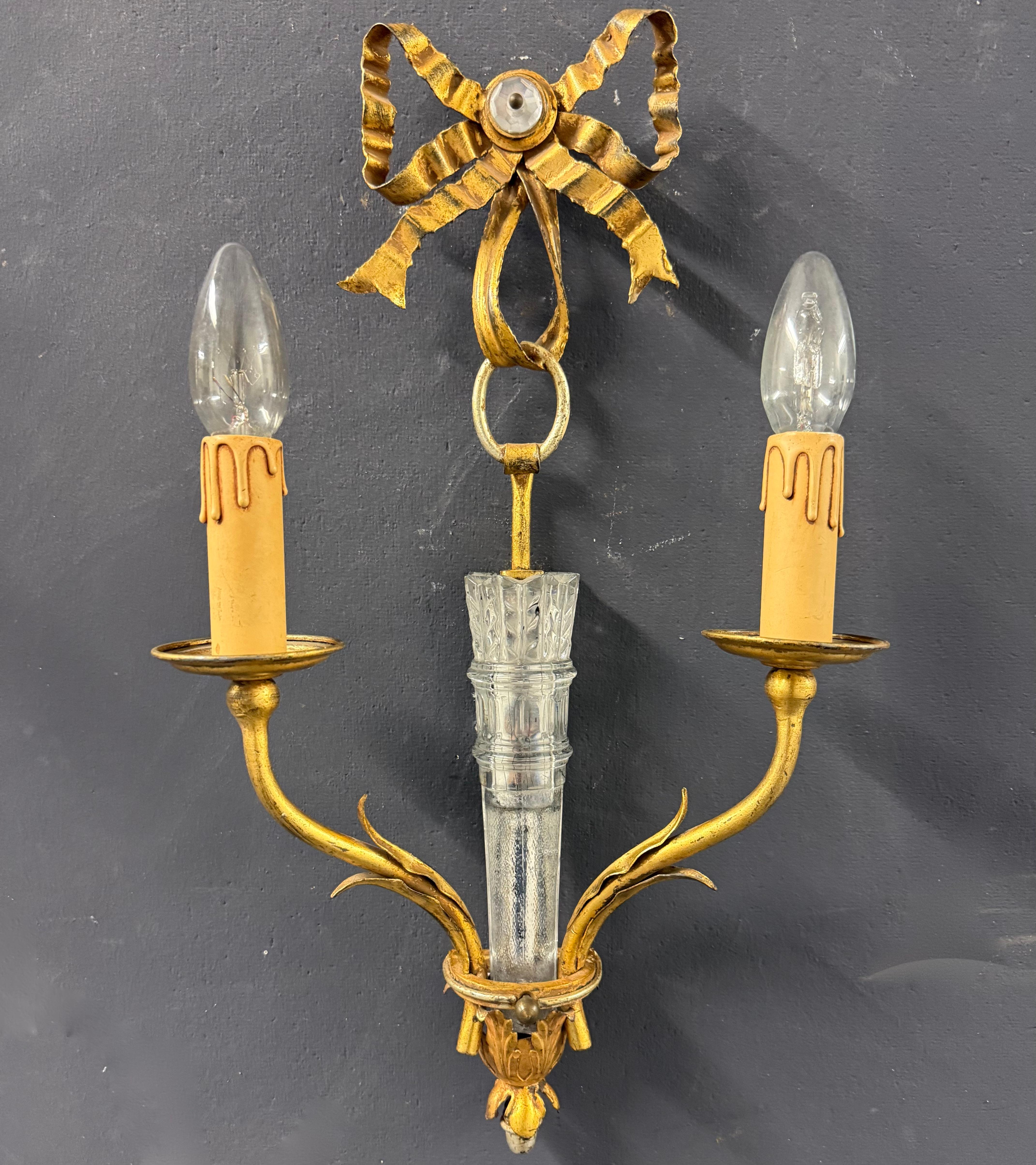 Raros e inusuales apliques de pared Maison Bagues Regencia de Hollywood en venta