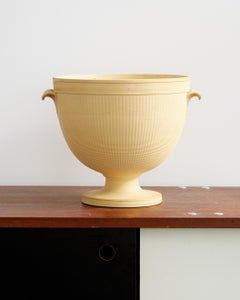 Raro e insolitamente grande cachepot di Wedgwood Caneware