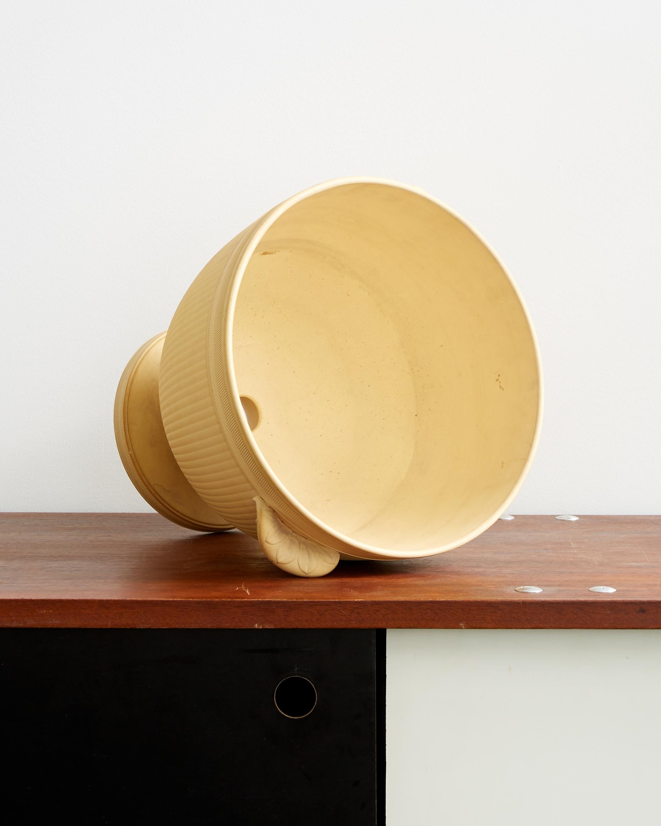 Raro e inusualmente grande cazo de Caneware de Wedgwood Gres en venta