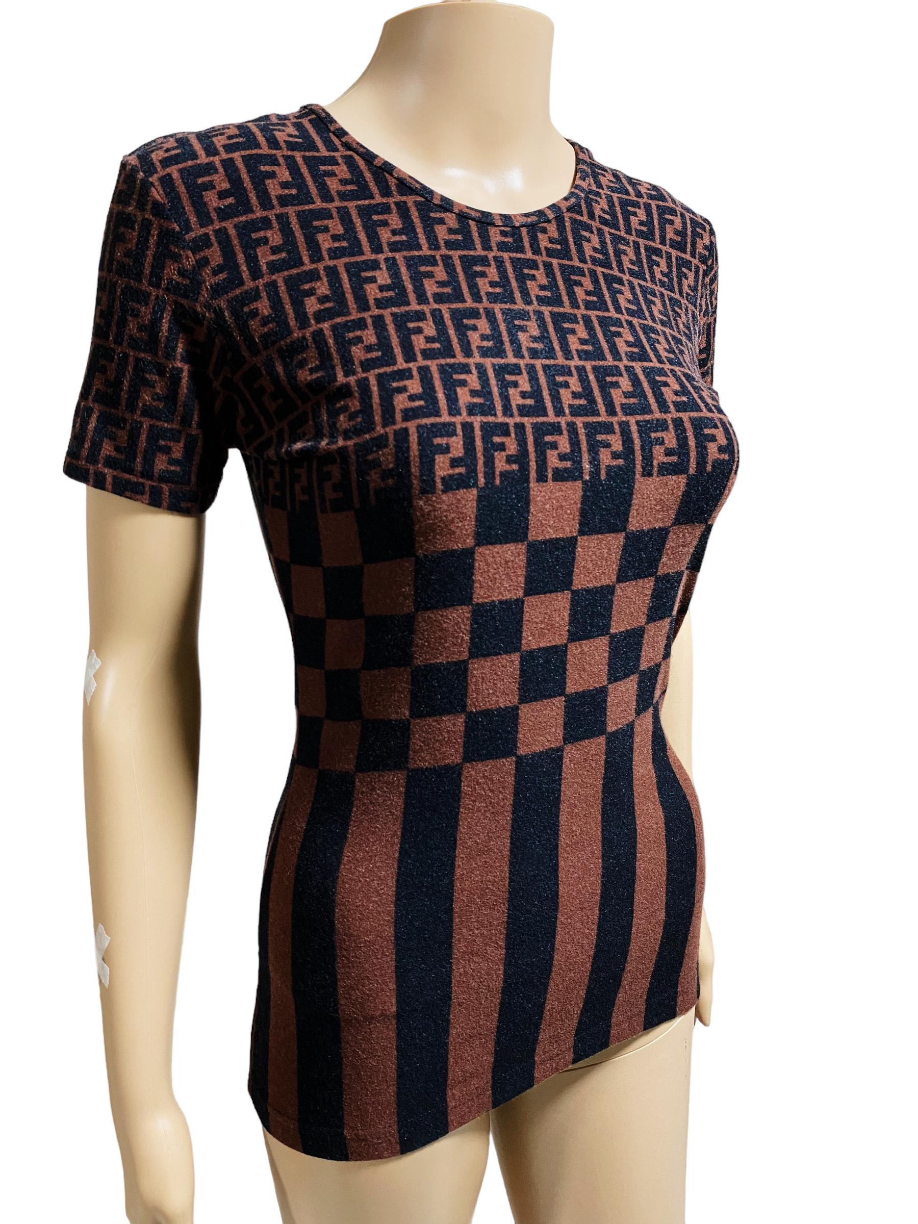 Women's or Men's Rare and Vintage Fendi Mare - Zucca Monogram T-shirt For Sale
