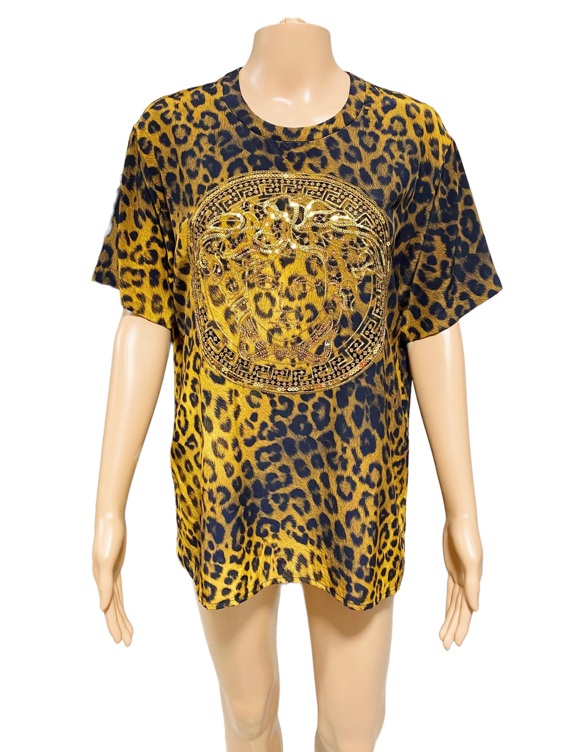 Rare and Vintage Versace - Animal Print Embellished Medusa logo Silk Shirt For Sale 3