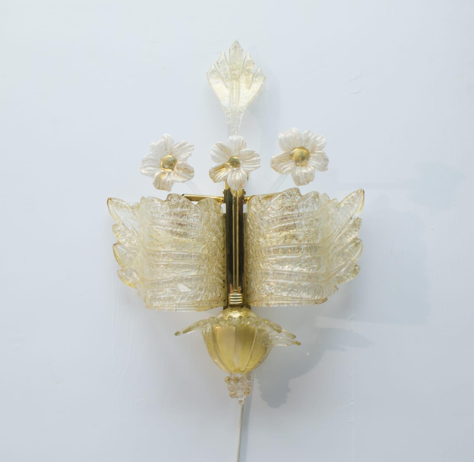 Mid-Century Modern Rare and Wonderful Wall Light by Barovier & Toso, 1950s, Italy For Sale